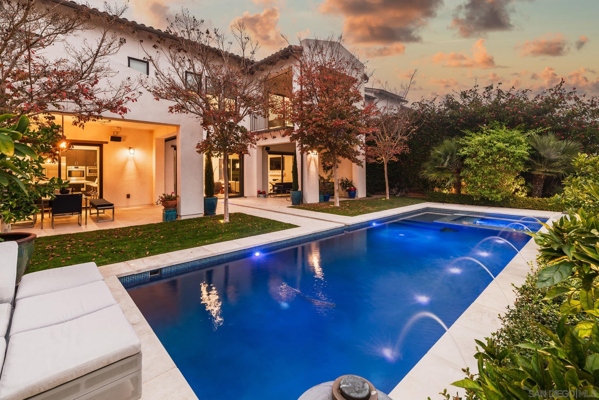 Detail Gallery Image 52 of 66 For 6203  Sunrose Crest Way, San Diego,  CA 92130 - 5 Beds | 5/1 Baths