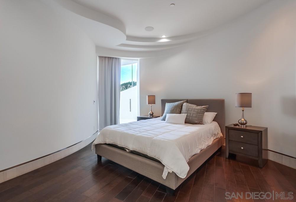 Detail Gallery Image 51 of 62 For 6125  Terryhill Dr, La Jolla,  CA 92037 - 5 Beds | 6/1 Baths