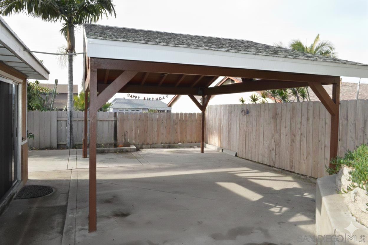 Detail Gallery Image 3 of 21 For 433  Thrush St., Chula Vista,  CA 91911 - 5 Beds | 2 Baths