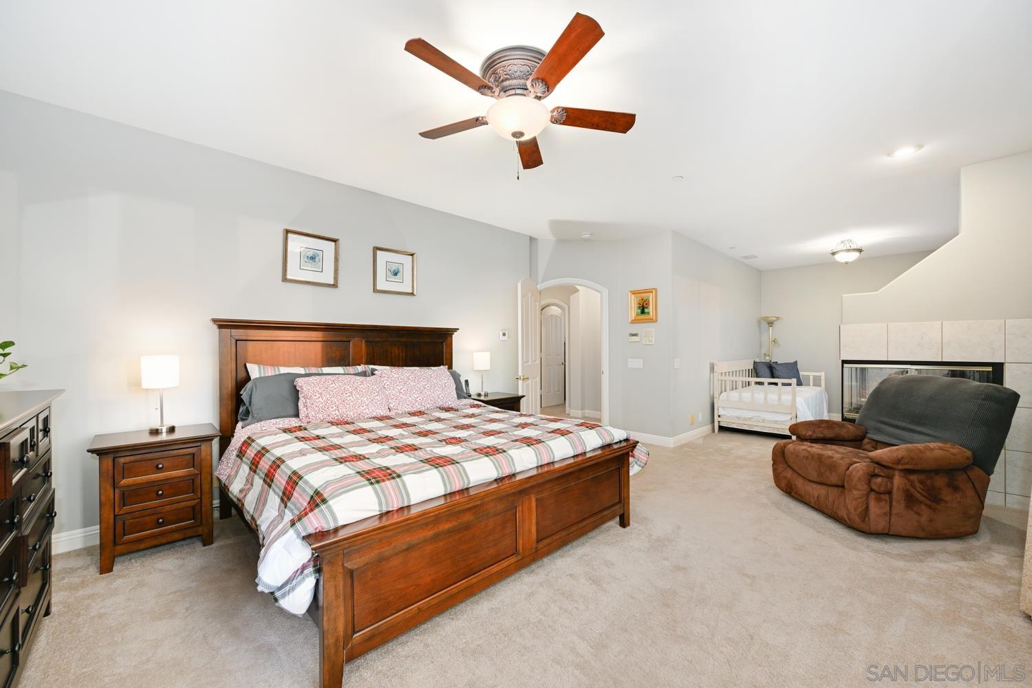 Detail Gallery Image 19 of 63 For 29190  Crystal Ridge Ct, Escondido,  CA 92026 - 5 Beds | 3/1 Baths