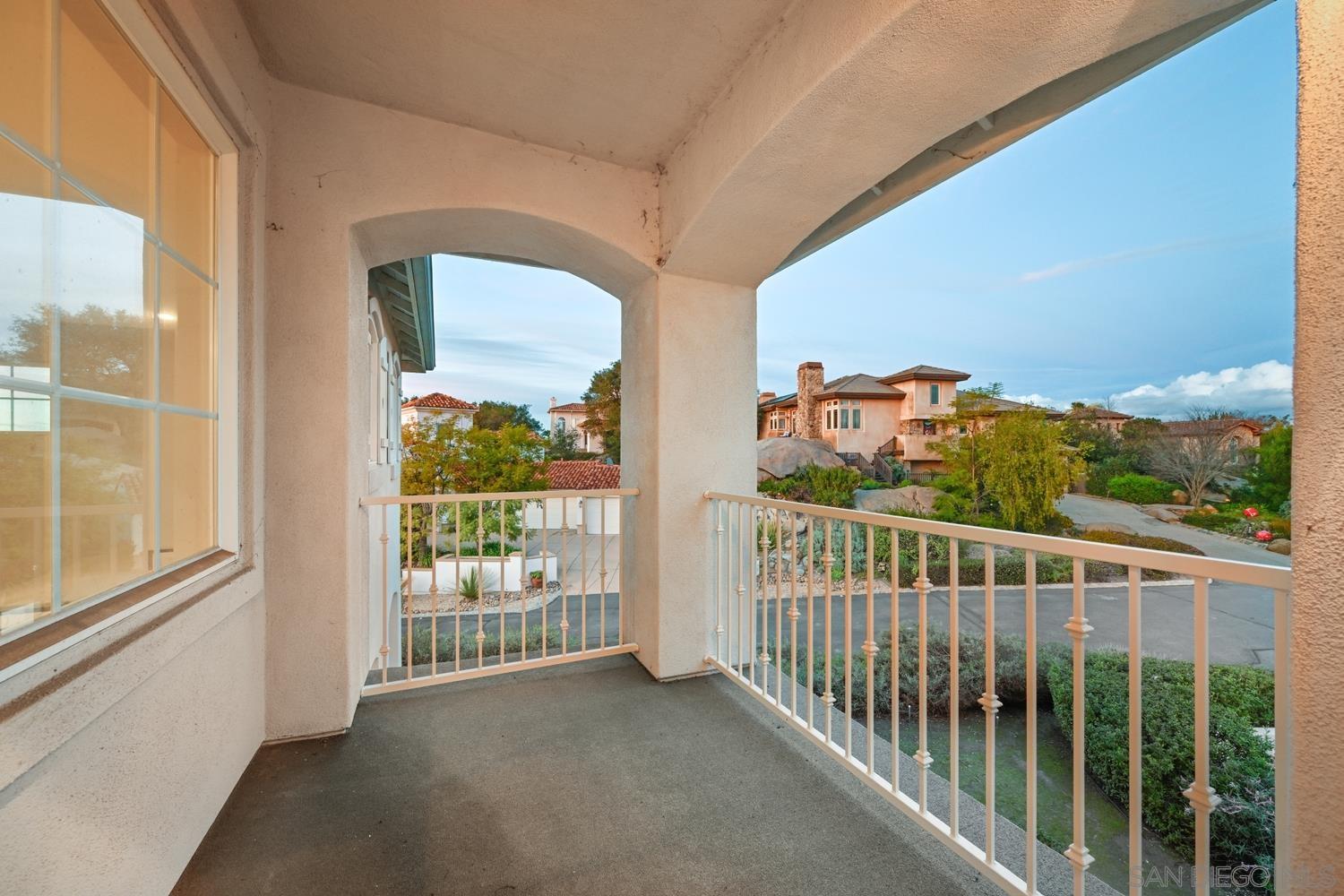 Detail Gallery Image 35 of 63 For 29190  Crystal Ridge Ct, Escondido,  CA 92026 - 5 Beds | 3/1 Baths