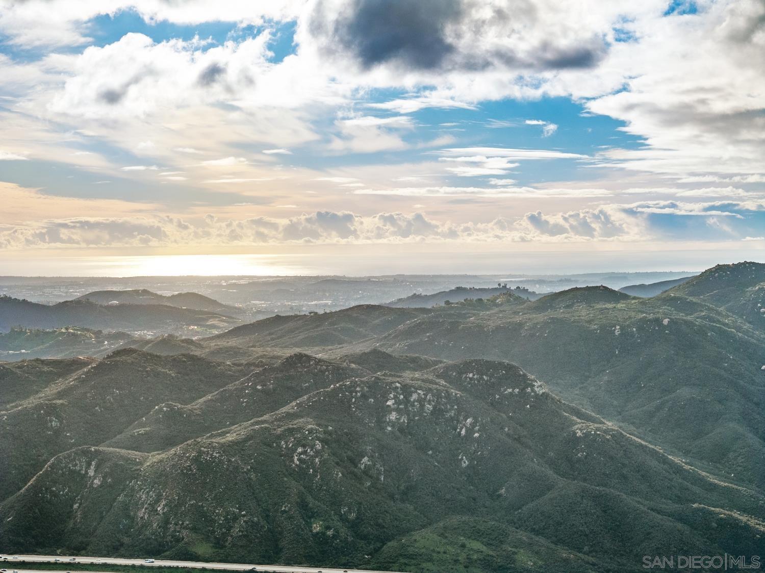 Detail Gallery Image 48 of 63 For 29190  Crystal Ridge Ct, Escondido,  CA 92026 - 5 Beds | 3/1 Baths