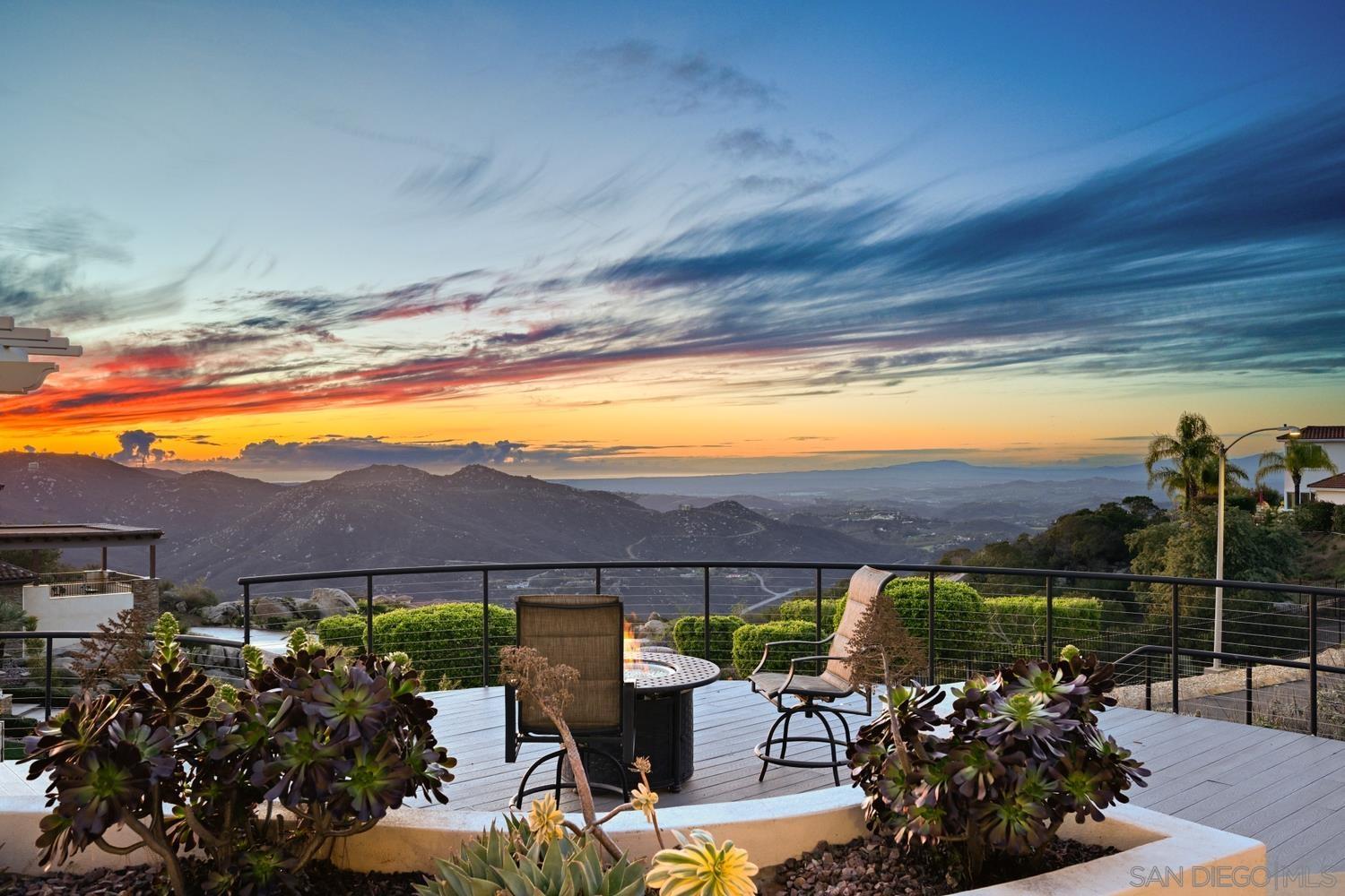 Detail Gallery Image 51 of 63 For 29190  Crystal Ridge Ct, Escondido,  CA 92026 - 5 Beds | 3/1 Baths