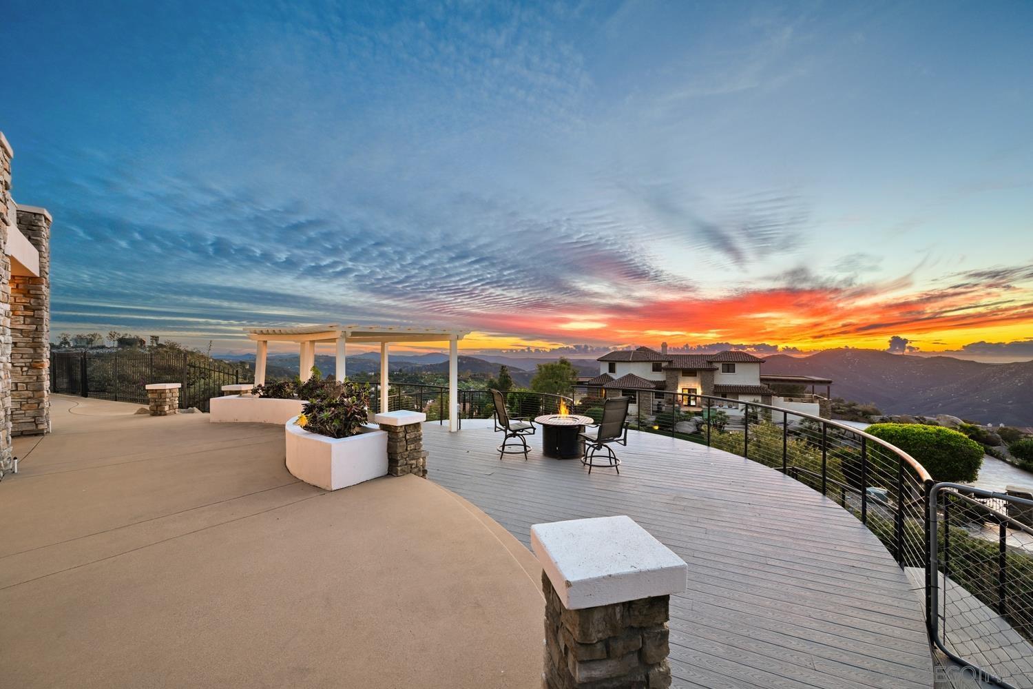 Detail Gallery Image 59 of 63 For 29190  Crystal Ridge Ct, Escondido,  CA 92026 - 5 Beds | 3/1 Baths