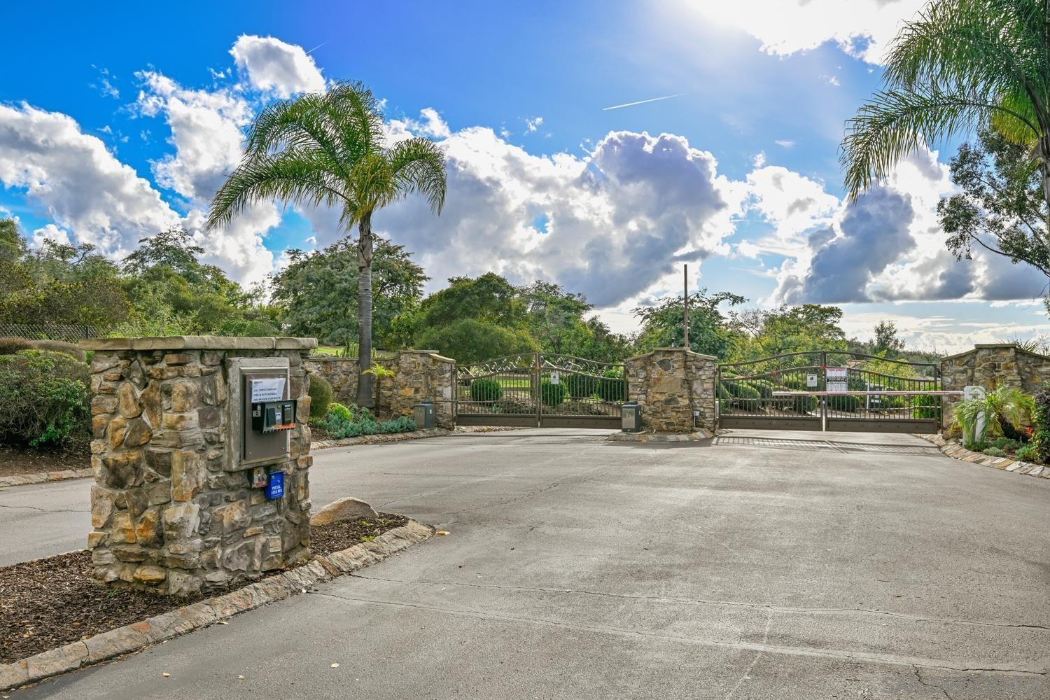 Detail Gallery Image 61 of 63 For 29190  Crystal Ridge Ct, Escondido,  CA 92026 - 5 Beds | 3/1 Baths