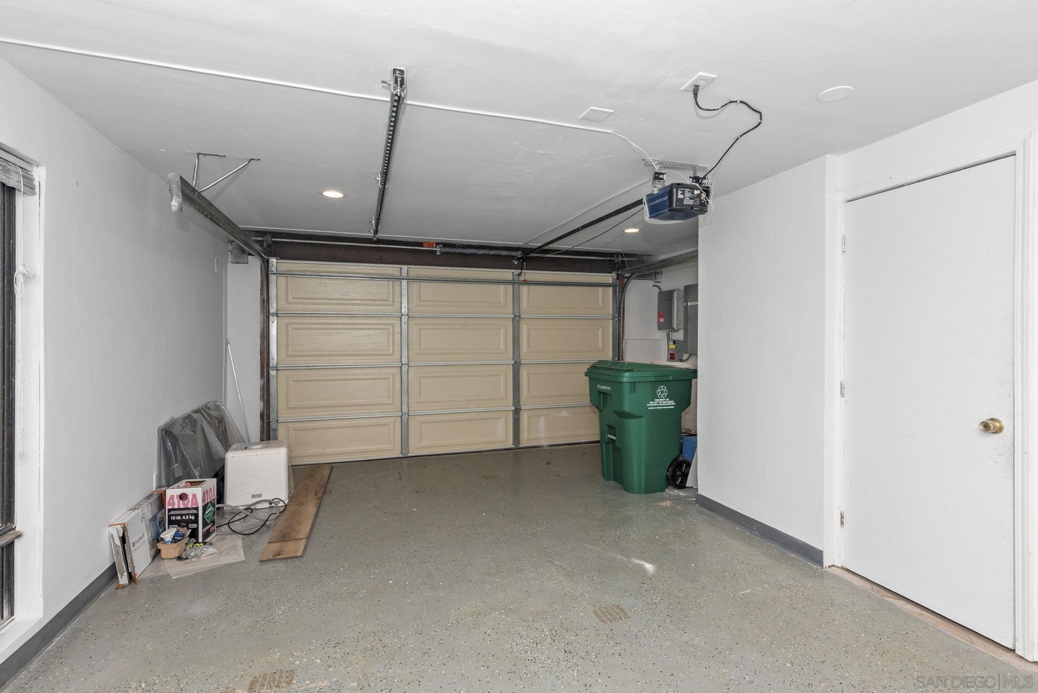 Detail Gallery Image 18 of 35 For 2618  46th St, San Diego,  CA 92105 - 3 Beds | 2 Baths