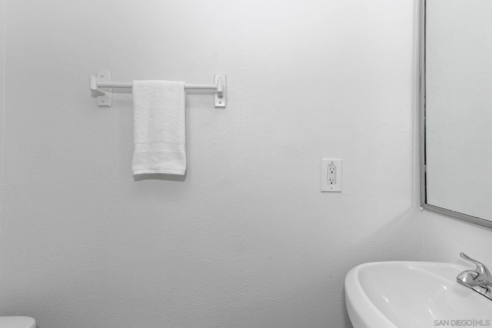 Detail Gallery Image 23 of 35 For 2618  46th St, San Diego,  CA 92105 - 3 Beds | 2 Baths