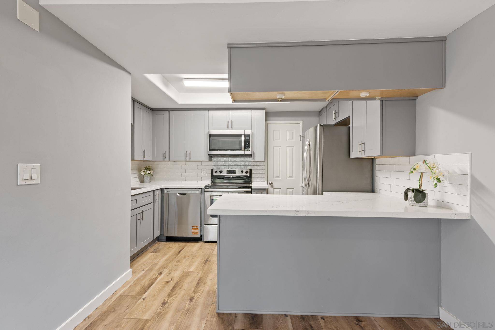 Detail Gallery Image 10 of 35 For 2618  46th St, San Diego,  CA 92105 - 3 Beds | 2 Baths