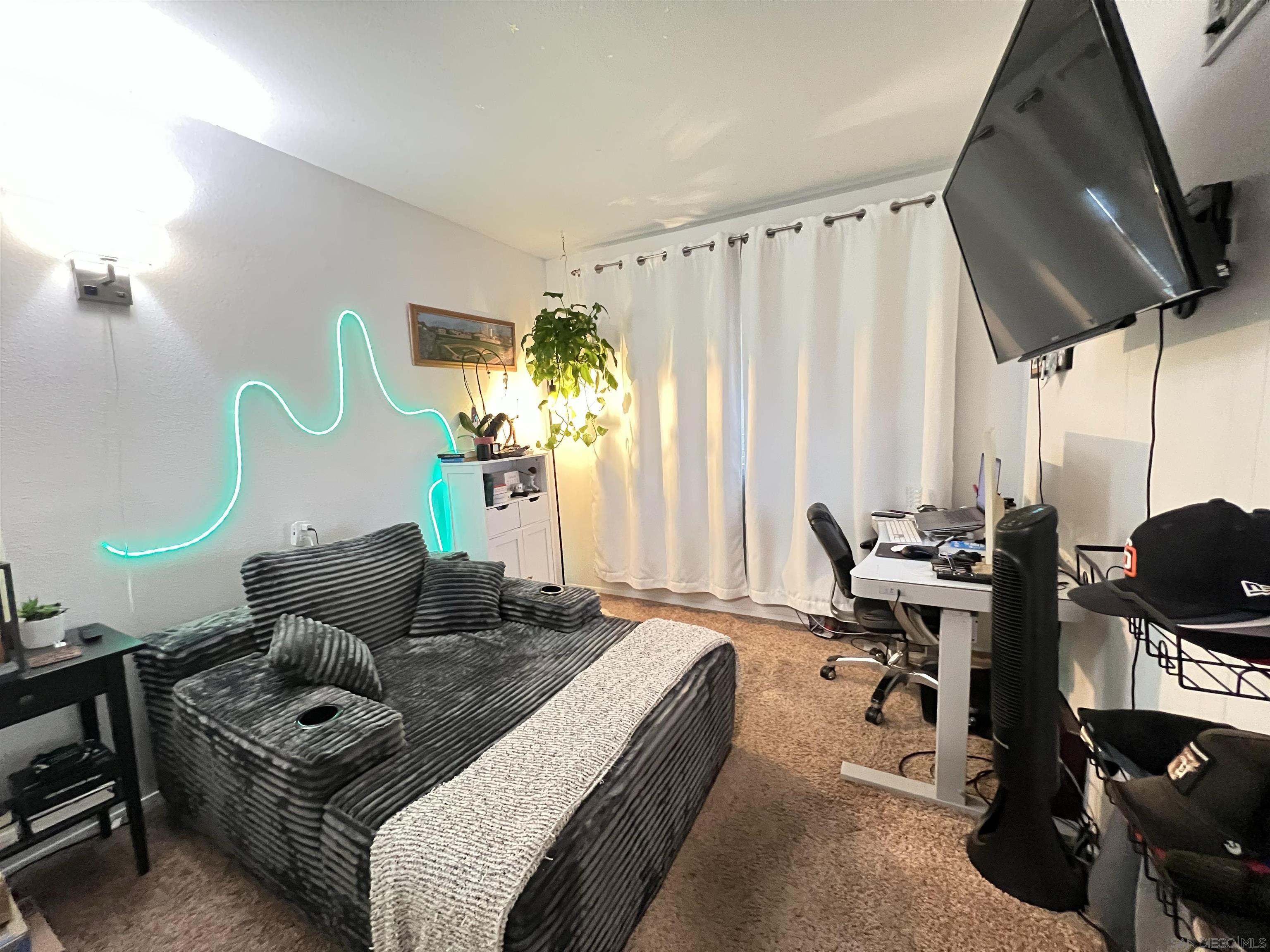 Detail Gallery Image 12 of 17 For 2971  Cowley Way  82, San Diego,  CA 92117 - 2 Beds | 1/1 Baths