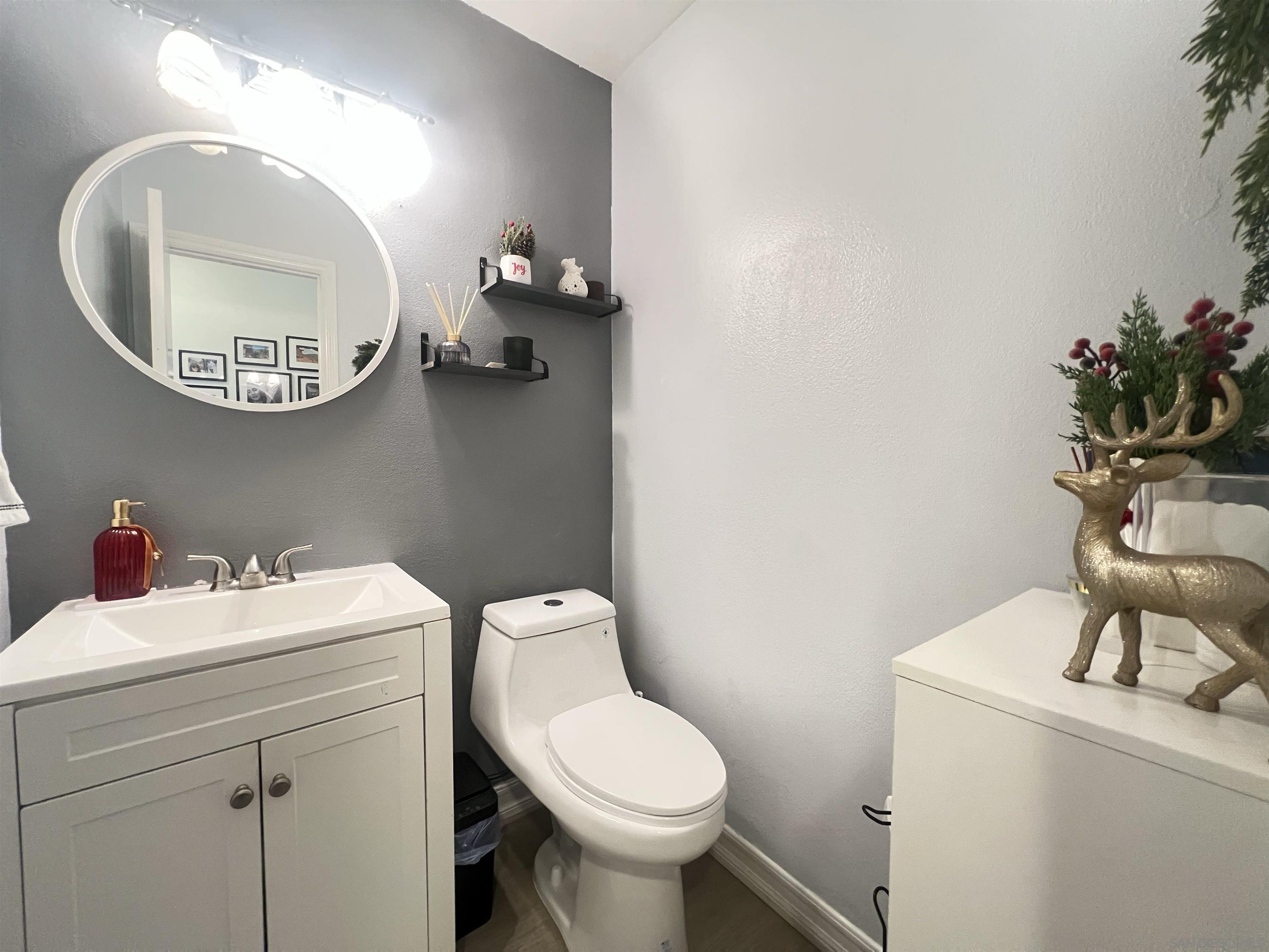 Detail Gallery Image 6 of 17 For 2971  Cowley Way  82, San Diego,  CA 92117 - 2 Beds | 1/1 Baths