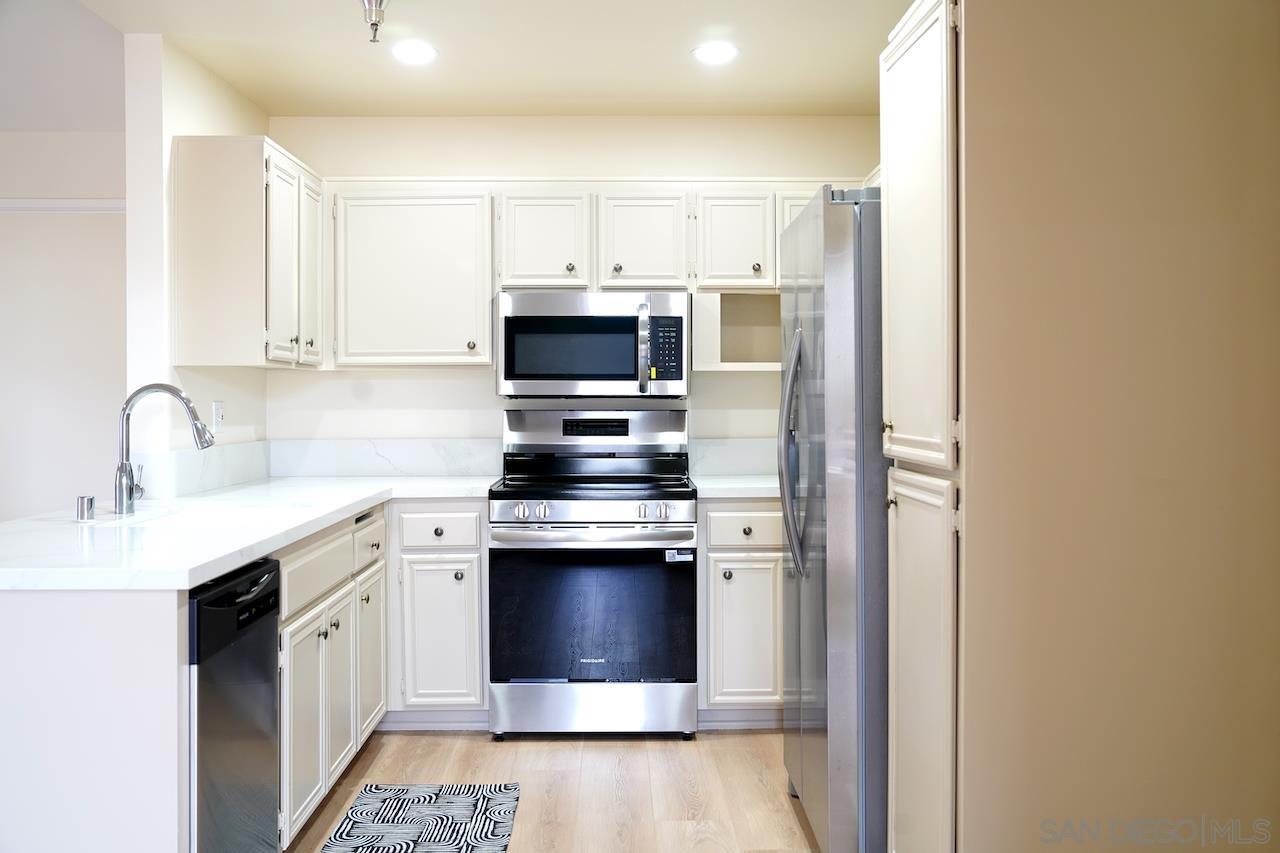 Detail Gallery Image 4 of 29 For 17161  Alva Road  3125, San Diego,  CA 92127 - 2 Beds | 2 Baths