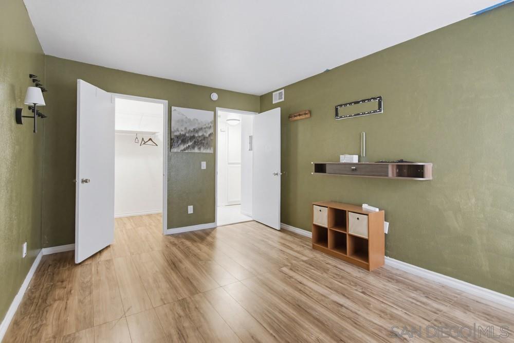 Detail Gallery Image 11 of 27 For 1010 E Washington Ave.  #72,  Escondido,  CA 92025 - 2 Beds | 1 Baths