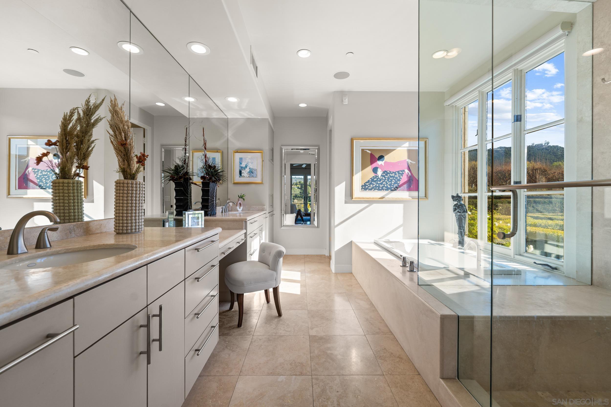 Detail Gallery Image 29 of 75 For 32752  Luiseno Circle Dr, Pauma Valley,  CA 92061 - 4 Beds | 4/1 Baths