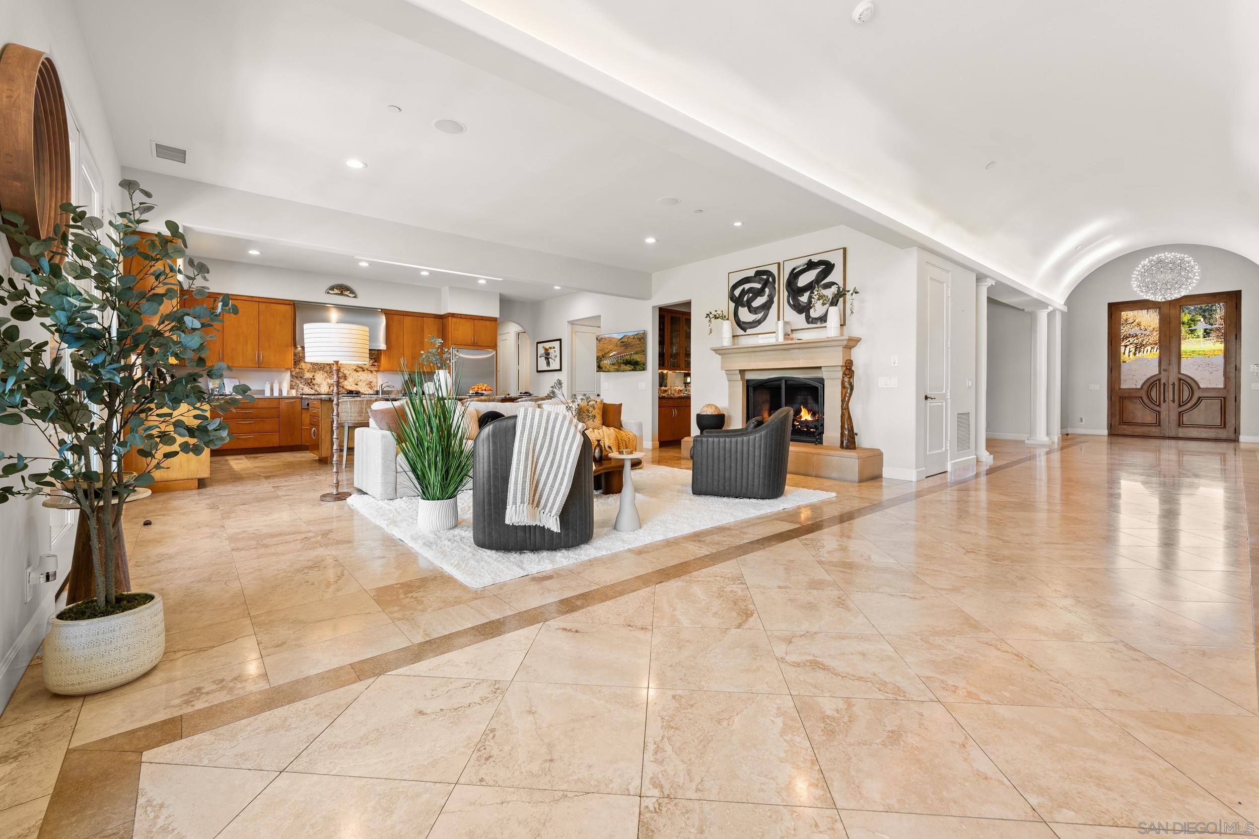 Detail Gallery Image 8 of 75 For 32752  Luiseno Circle Dr, Pauma Valley,  CA 92061 - 4 Beds | 4/1 Baths