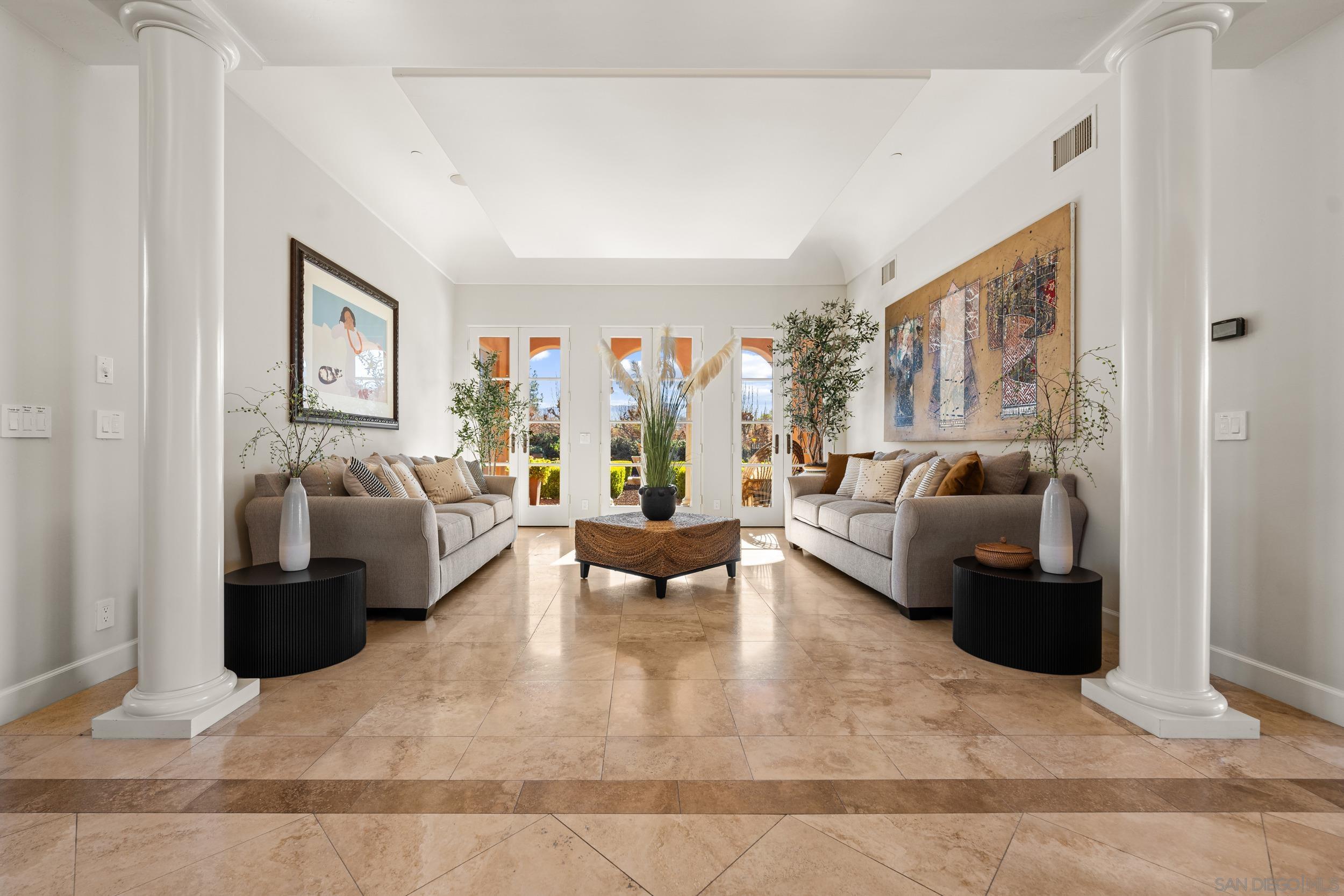 Detail Gallery Image 10 of 75 For 32752  Luiseno Circle Dr, Pauma Valley,  CA 92061 - 4 Beds | 4/1 Baths