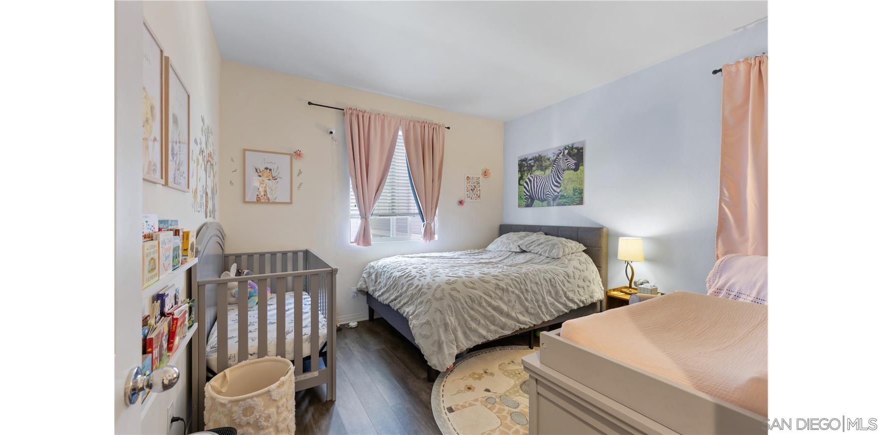 Detail Gallery Image 14 of 25 For 524  Turnstone Ln, Imperial Beach,  CA 91932 - 4 Beds | 3 Baths