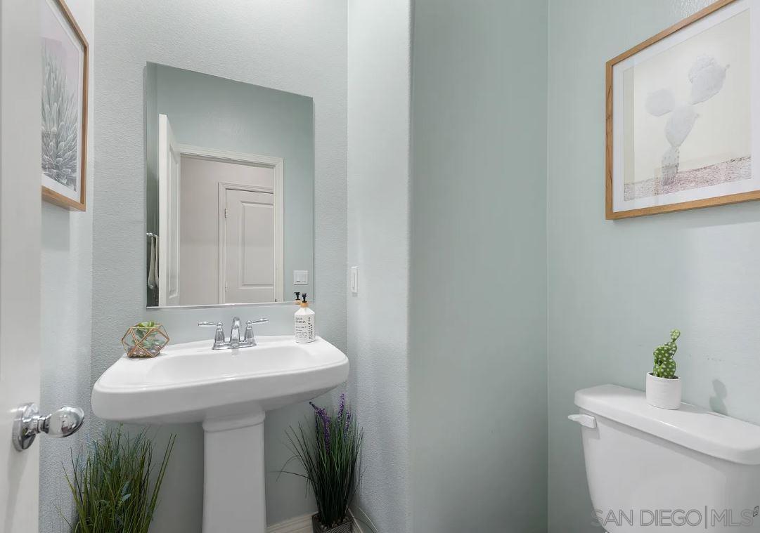 Detail Gallery Image 15 of 25 For 524  Turnstone Ln, Imperial Beach,  CA 91932 - 4 Beds | 3 Baths