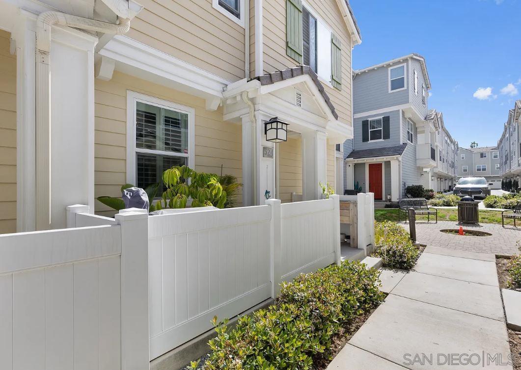 Detail Gallery Image 23 of 25 For 524  Turnstone Ln, Imperial Beach,  CA 91932 - 4 Beds | 3 Baths