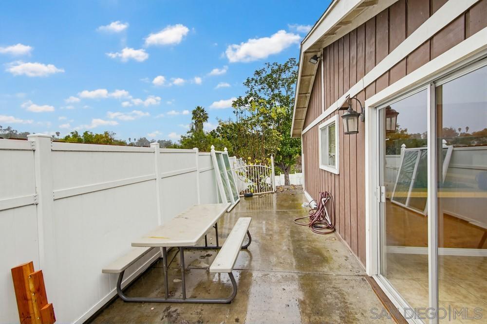 Detail Gallery Image 31 of 34 For 1741  Anza Ave, Vista,  CA 92084 - 5 Beds | 2 Baths