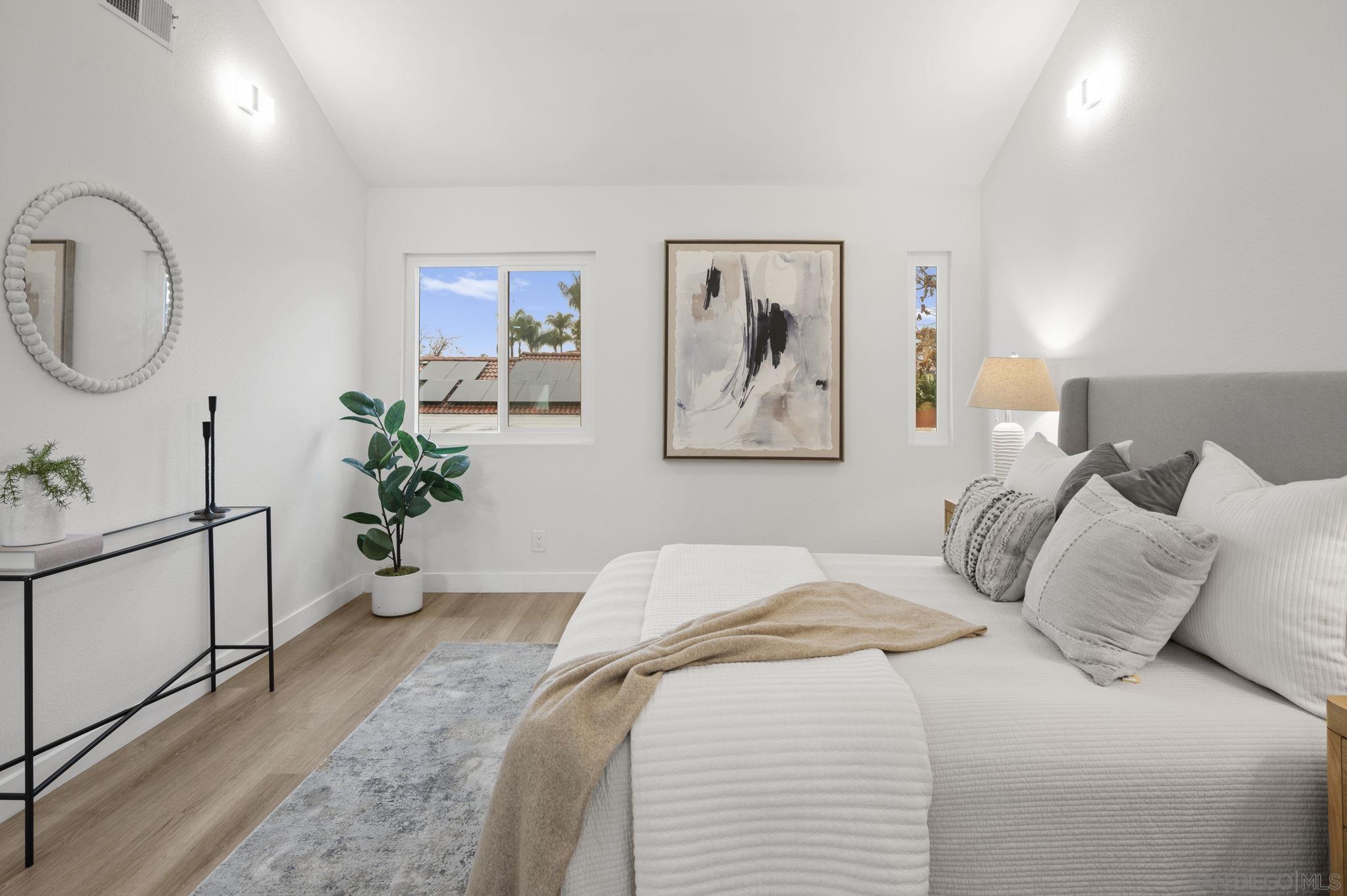 Detail Gallery Image 20 of 42 For 4468  White Pine Way, Oceanside,  CA 92057 - 3 Beds | 2/1 Baths