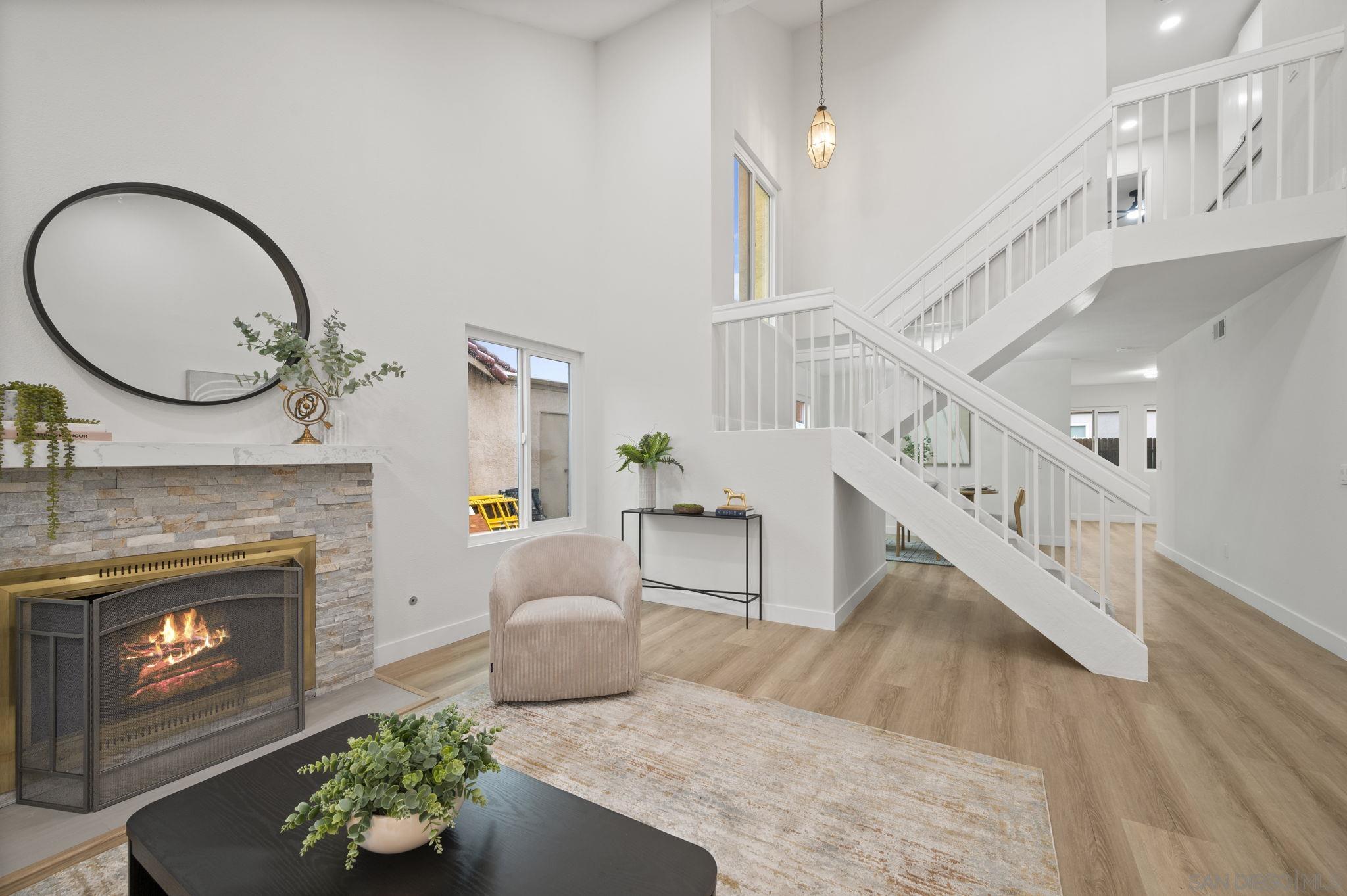 Detail Gallery Image 3 of 42 For 4468  White Pine Way, Oceanside,  CA 92057 - 3 Beds | 2/1 Baths