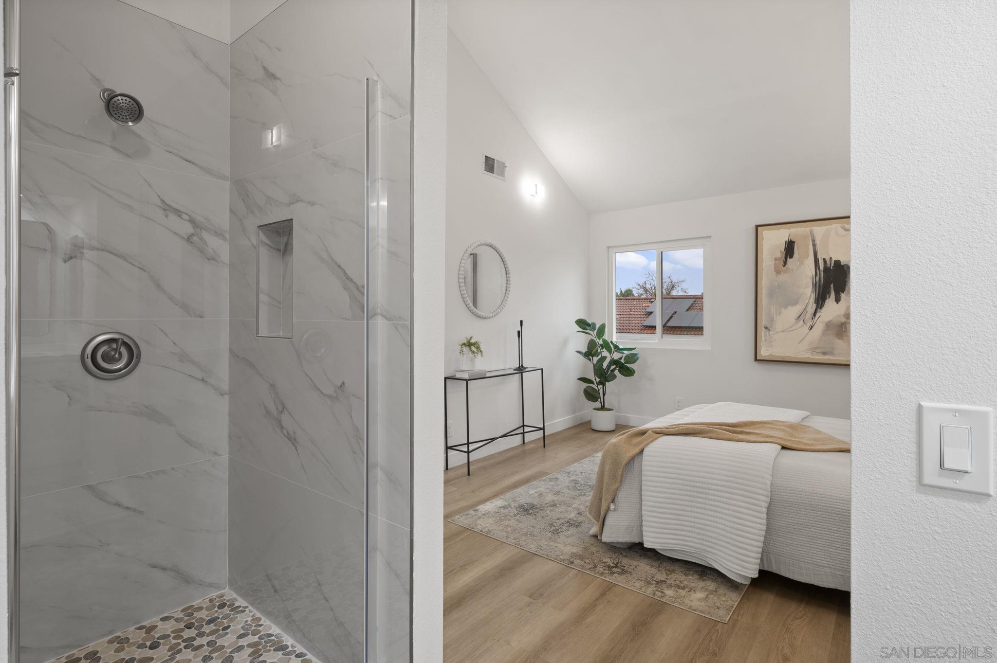 Detail Gallery Image 23 of 42 For 4468  White Pine Way, Oceanside,  CA 92057 - 3 Beds | 2/1 Baths