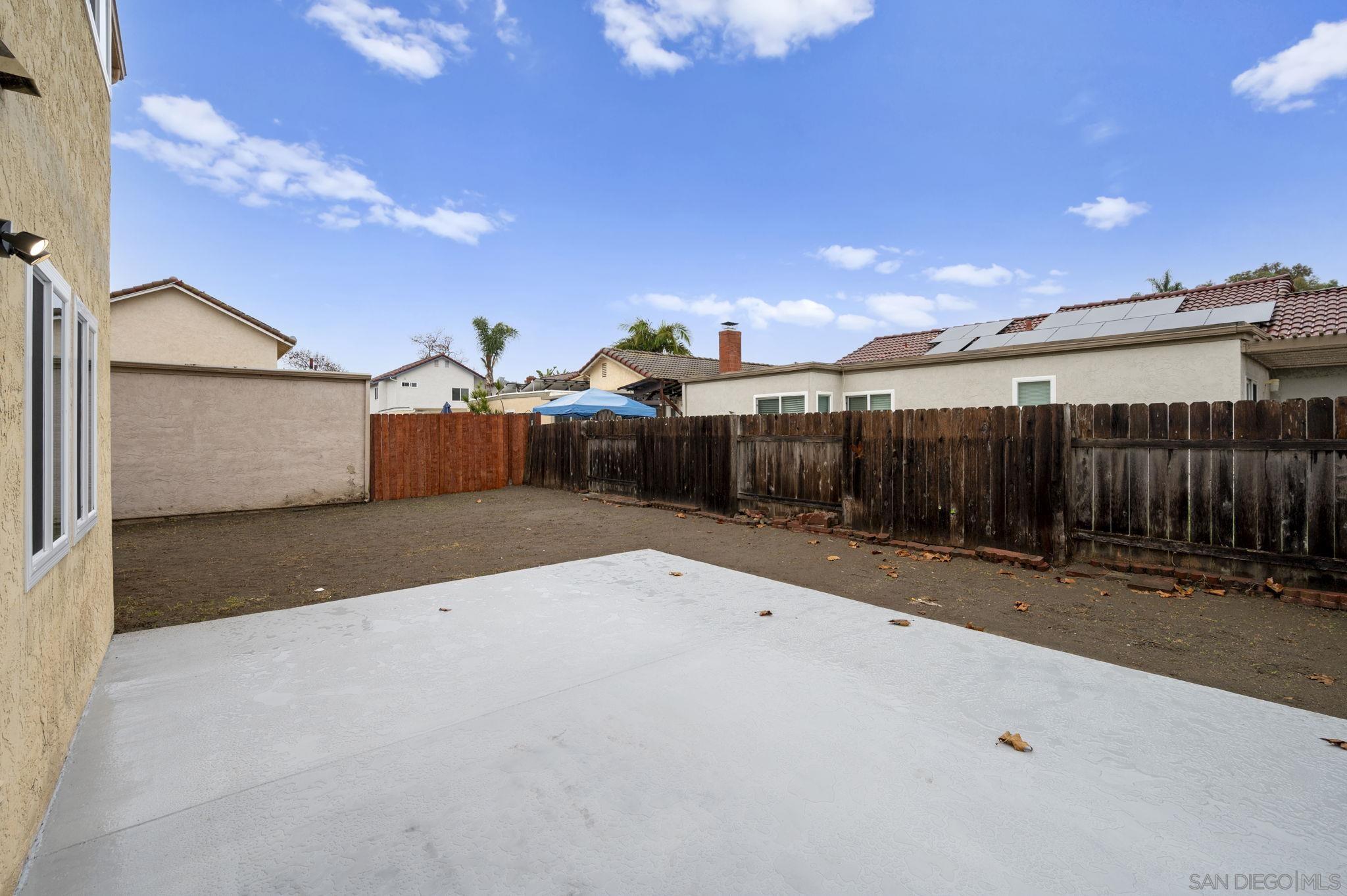 Detail Gallery Image 32 of 42 For 4468  White Pine Way, Oceanside,  CA 92057 - 3 Beds | 2/1 Baths