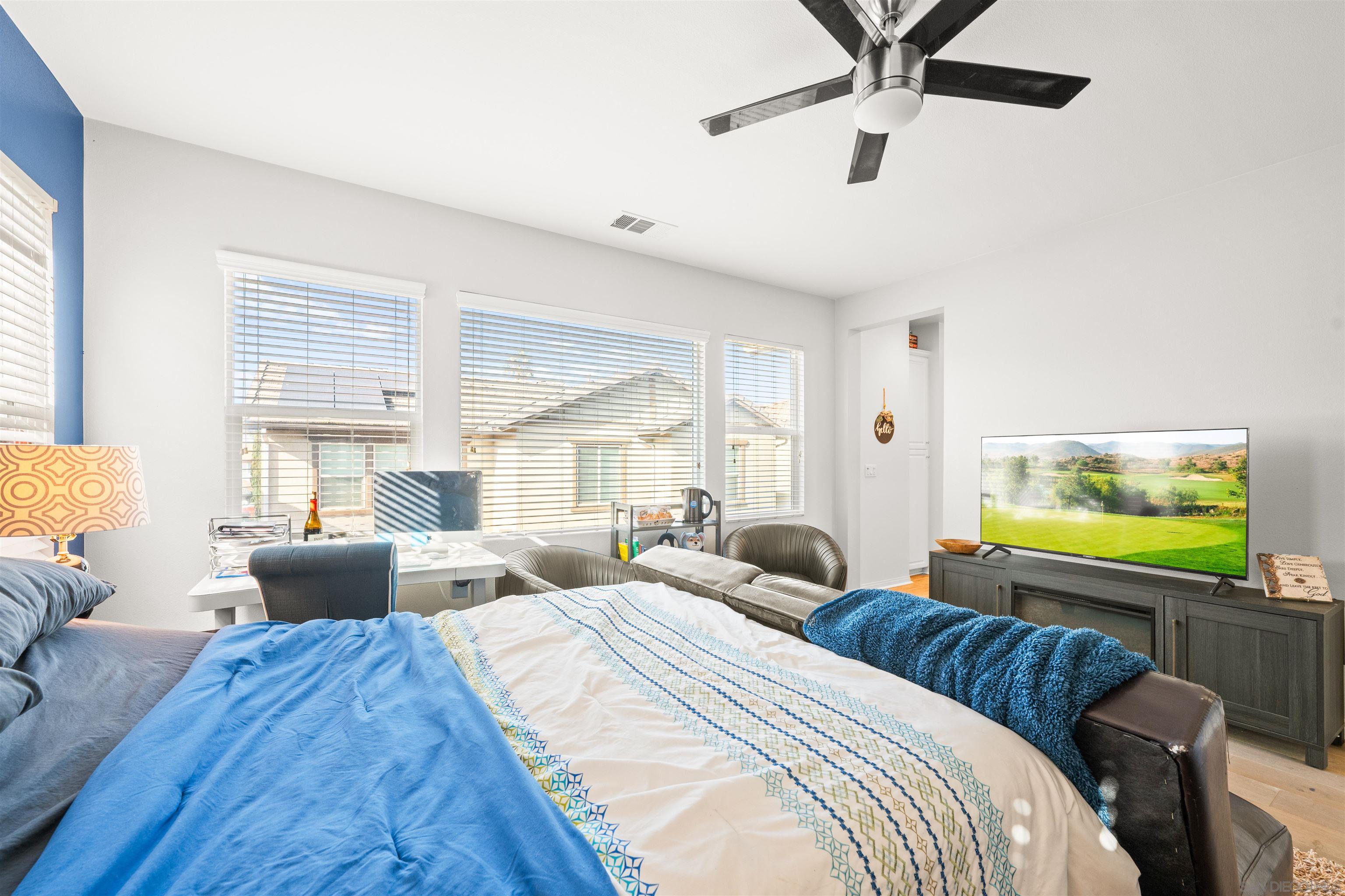 Detail Gallery Image 26 of 57 For 940  Rolling Dunes Way, San Diego,  CA 92154 - 5 Beds | 3 Baths