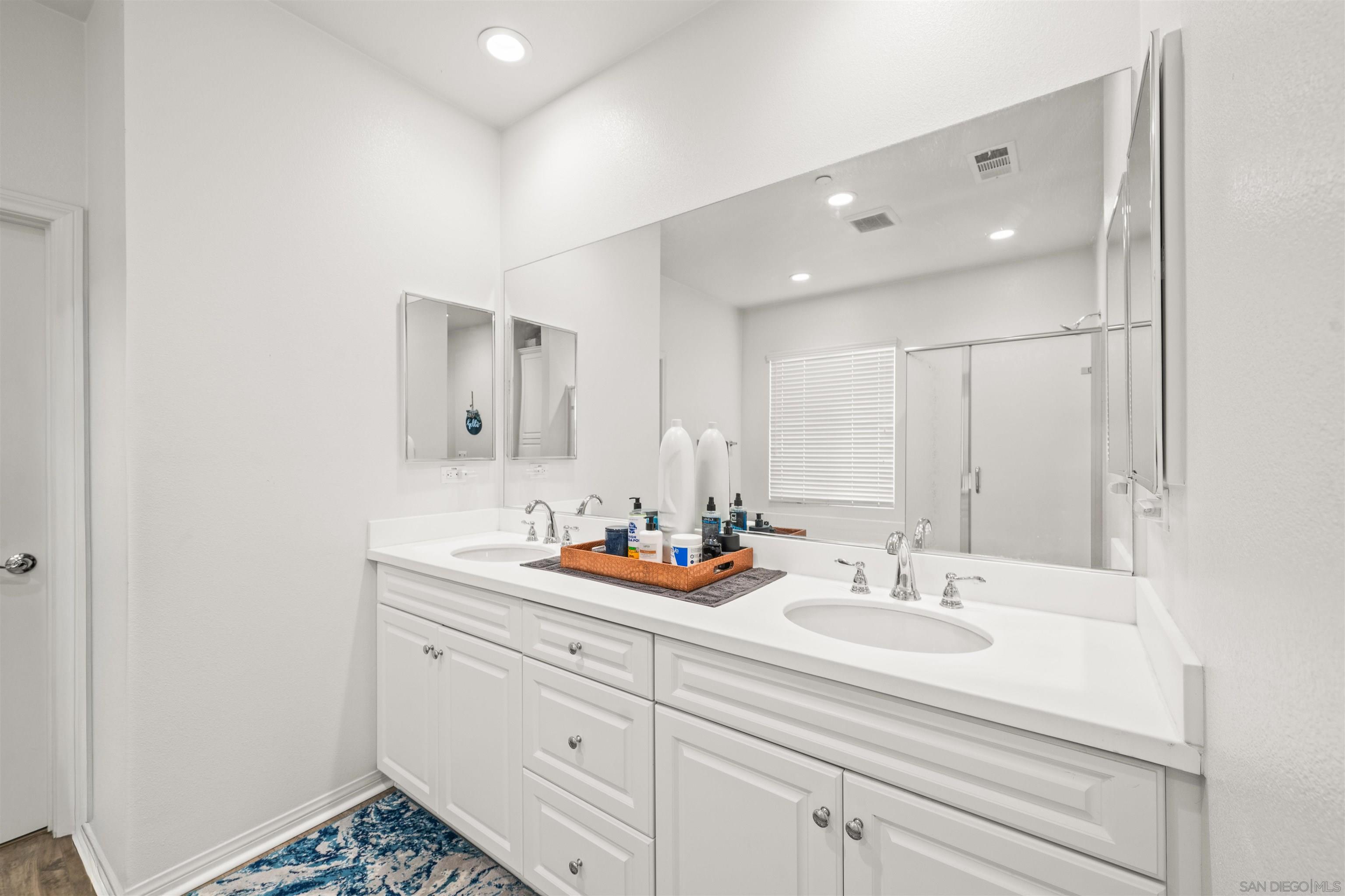 Detail Gallery Image 31 of 57 For 940  Rolling Dunes Way, San Diego,  CA 92154 - 5 Beds | 3 Baths