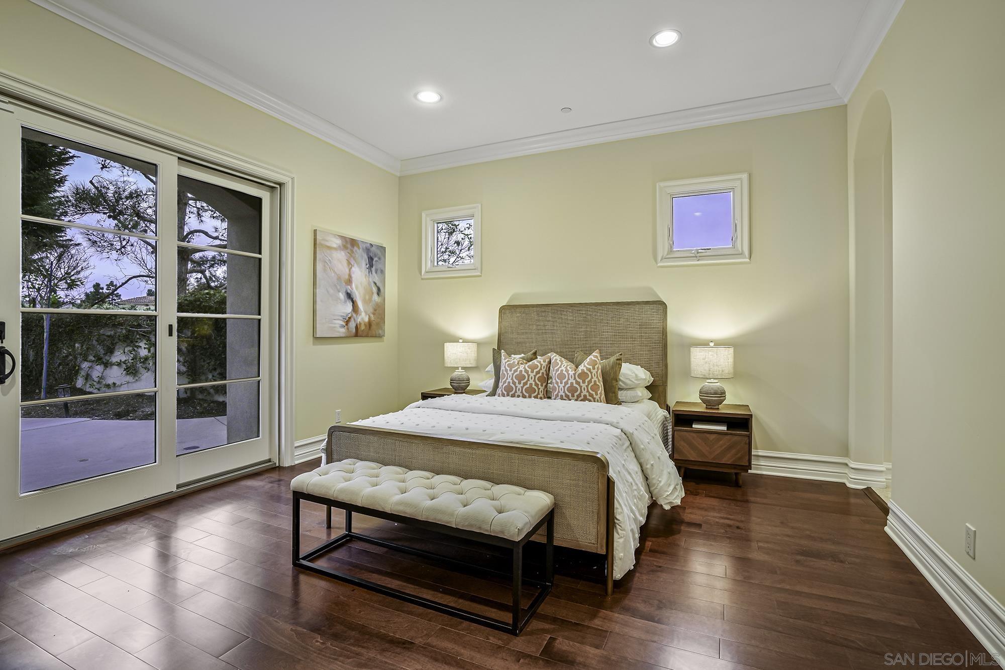 Detail Gallery Image 24 of 52 For 5259  Meadows Del Mar, San Diego,  CA 92130 - 5 Beds | 5/1 Baths