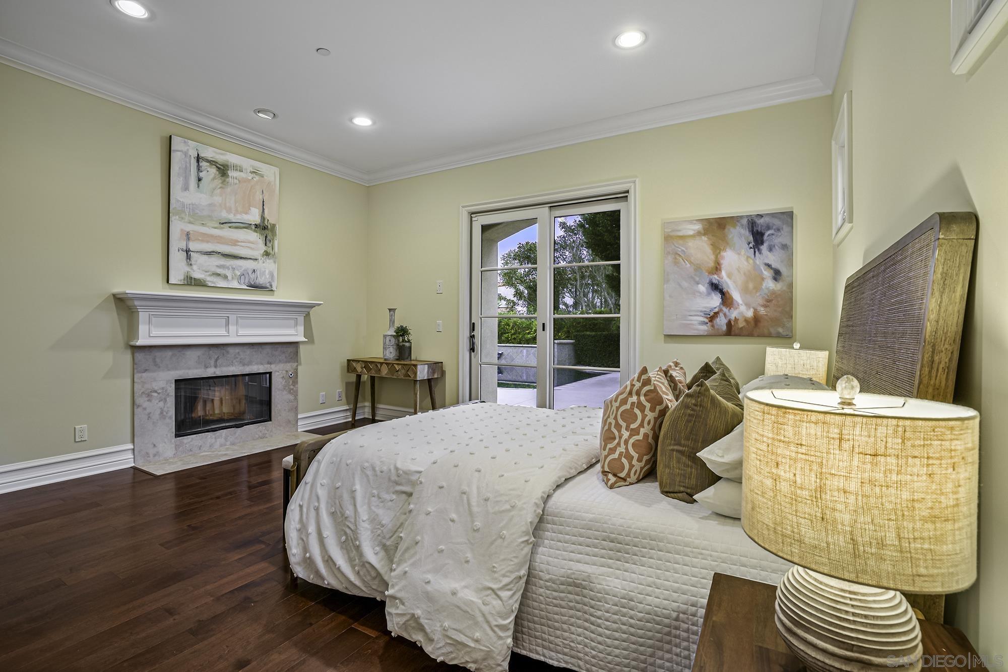 Detail Gallery Image 25 of 52 For 5259  Meadows Del Mar, San Diego,  CA 92130 - 5 Beds | 5/1 Baths