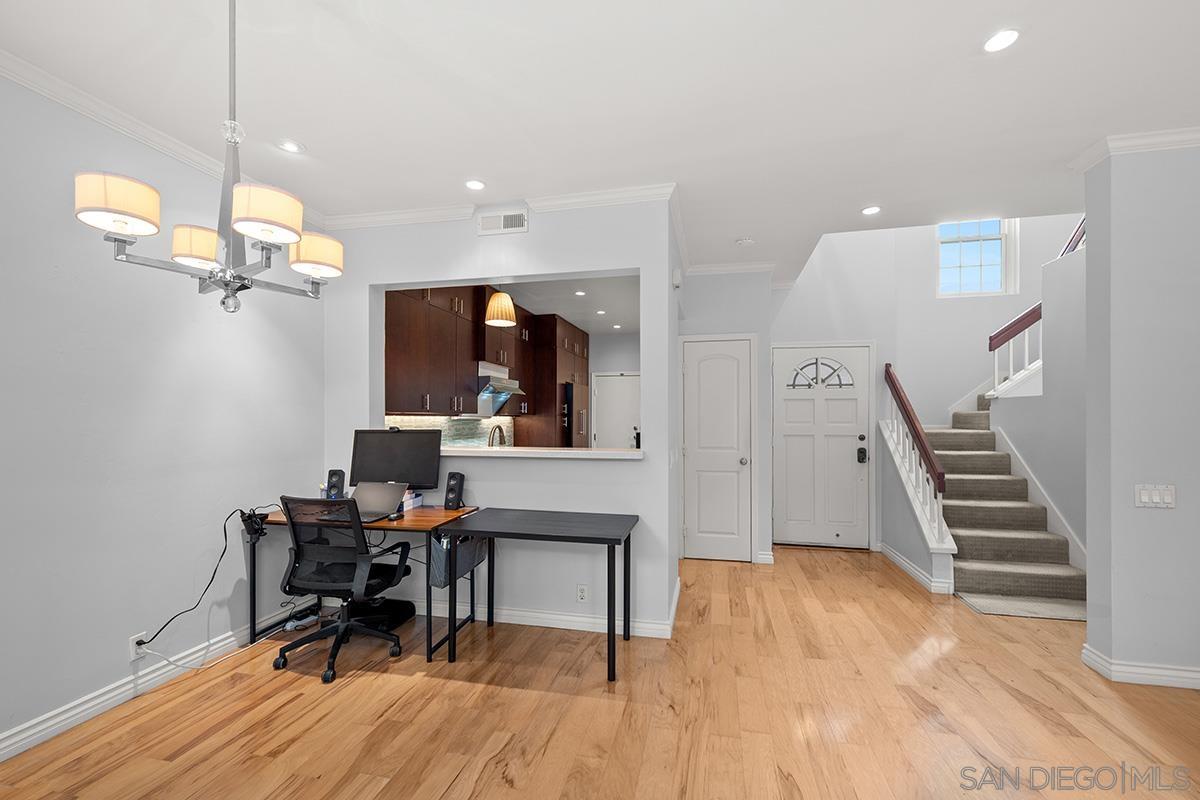 Detail Gallery Image 20 of 49 For 13442  Tiverton Rd, San Diego,  CA 92130 - 2 Beds | 2/1 Baths