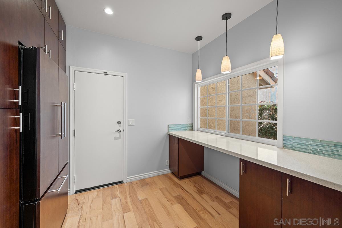 Detail Gallery Image 25 of 49 For 13442  Tiverton Rd, San Diego,  CA 92130 - 2 Beds | 2/1 Baths