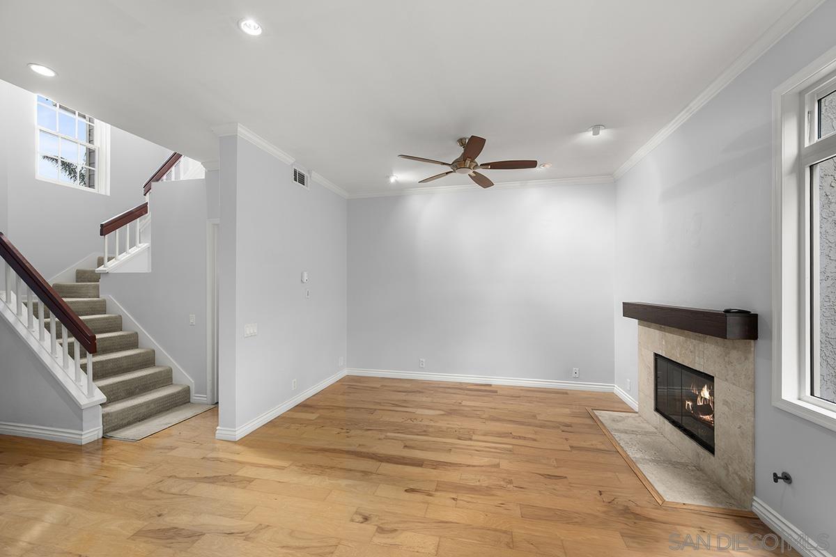 Detail Gallery Image 7 of 49 For 13442  Tiverton Rd, San Diego,  CA 92130 - 2 Beds | 2/1 Baths