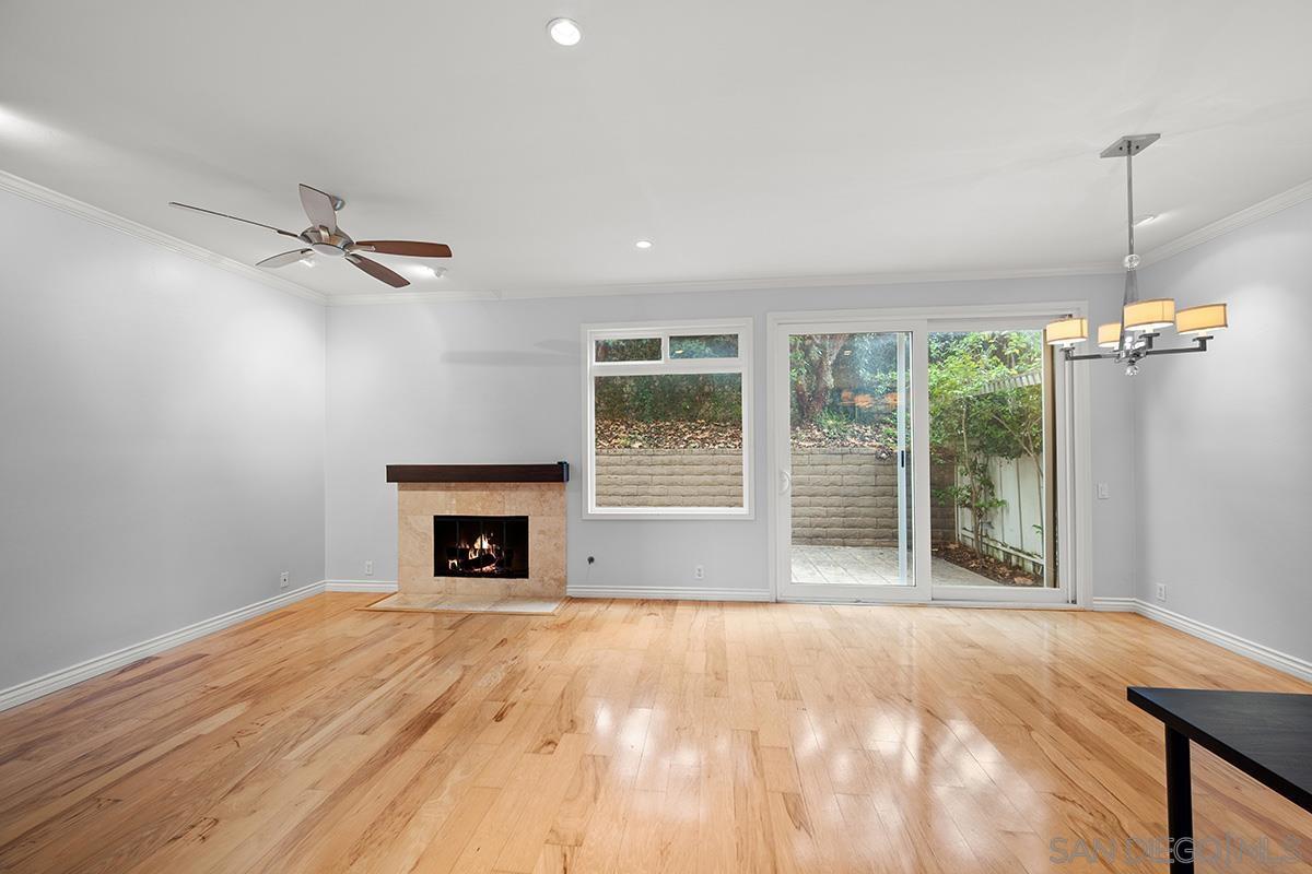 Detail Gallery Image 9 of 49 For 13442  Tiverton Rd, San Diego,  CA 92130 - 2 Beds | 2/1 Baths