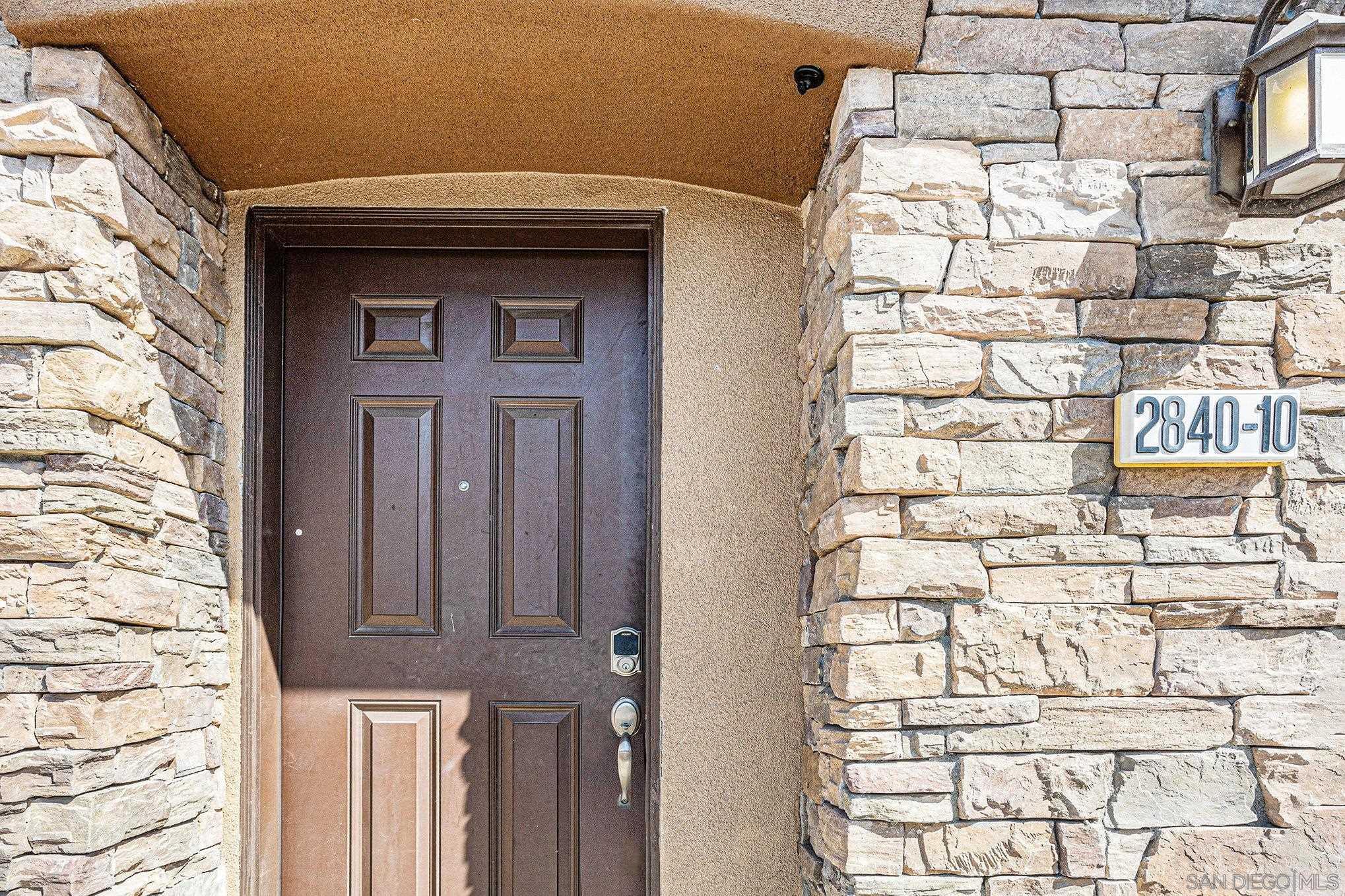 Front Image Thumbnail for SD250046141