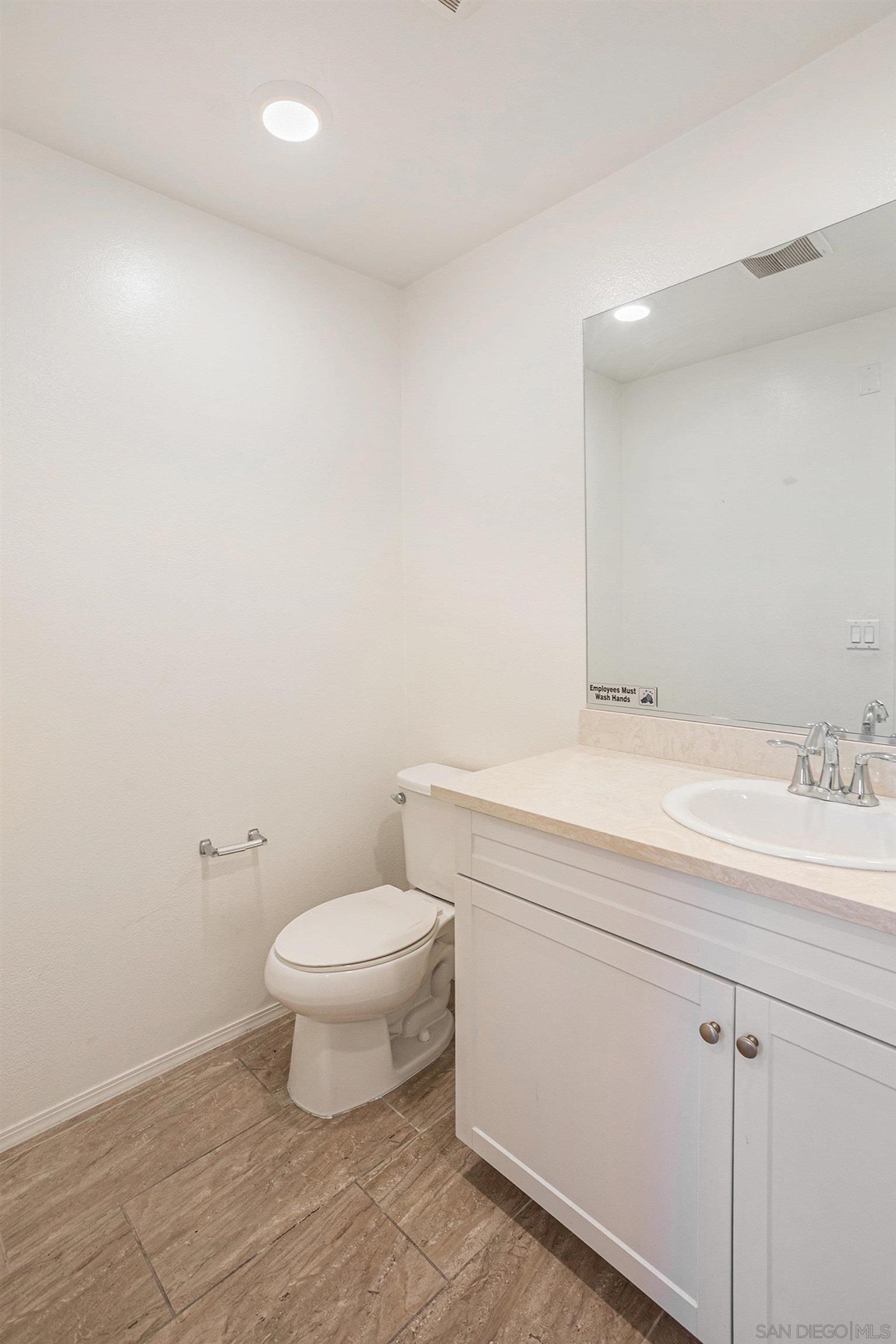 Detail Gallery Image 21 of 60 For 2840  Athens Rd  10, Chula Vista,  CA 91915 - 4 Beds | 3/1 Baths