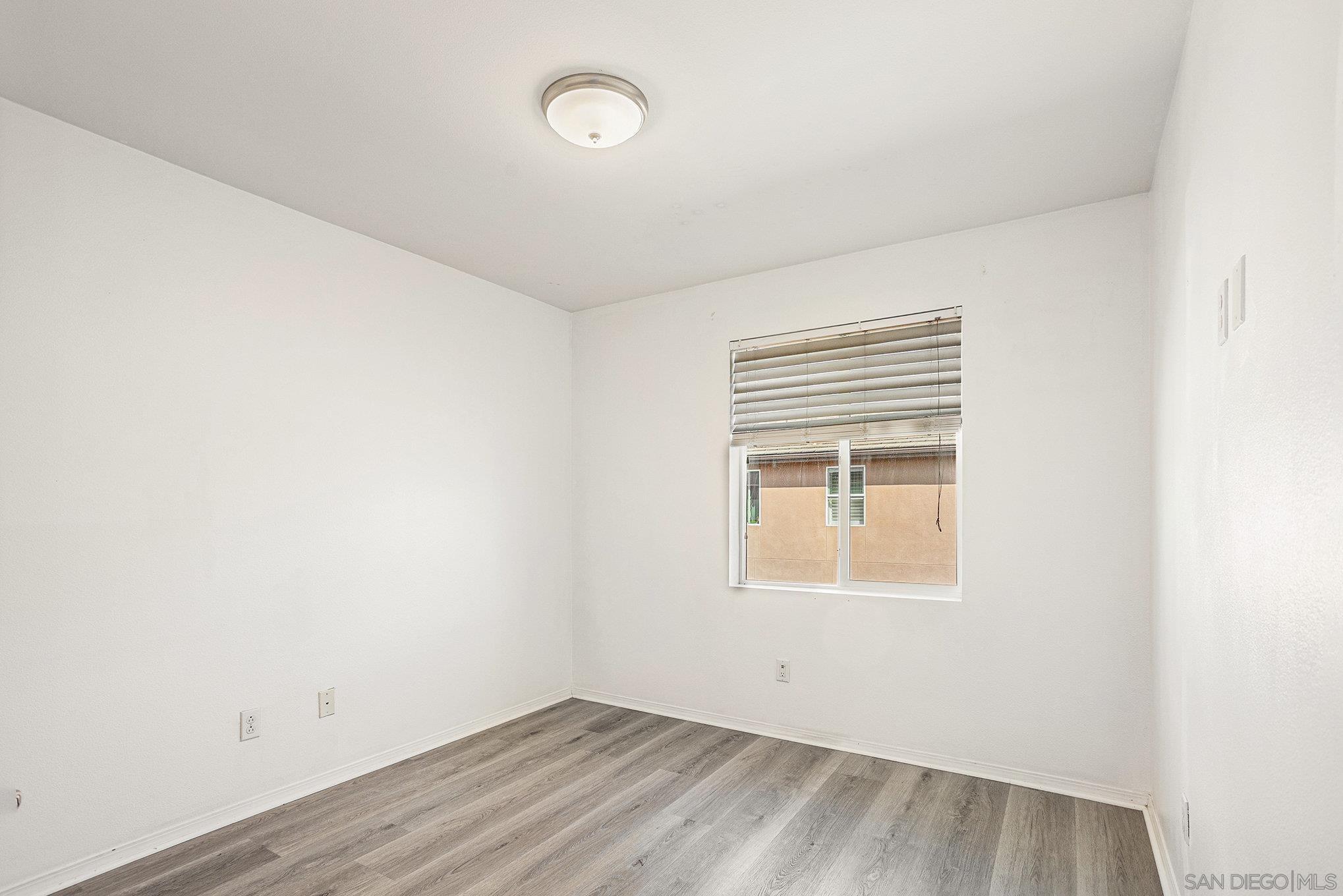 Detail Gallery Image 34 of 60 For 2840  Athens Rd  10, Chula Vista,  CA 91915 - 4 Beds | 3/1 Baths