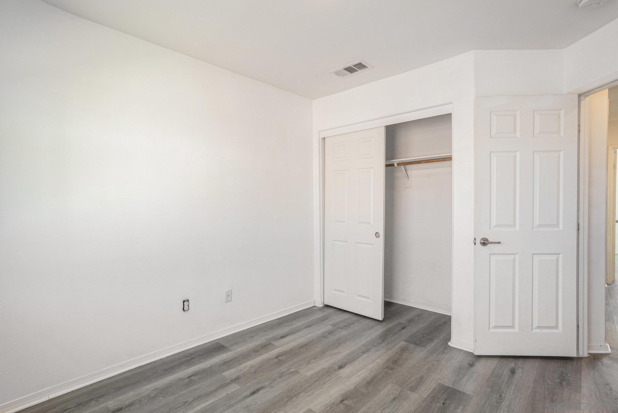 Detail Gallery Image 38 of 60 For 2840  Athens Rd  10, Chula Vista,  CA 91915 - 4 Beds | 3/1 Baths