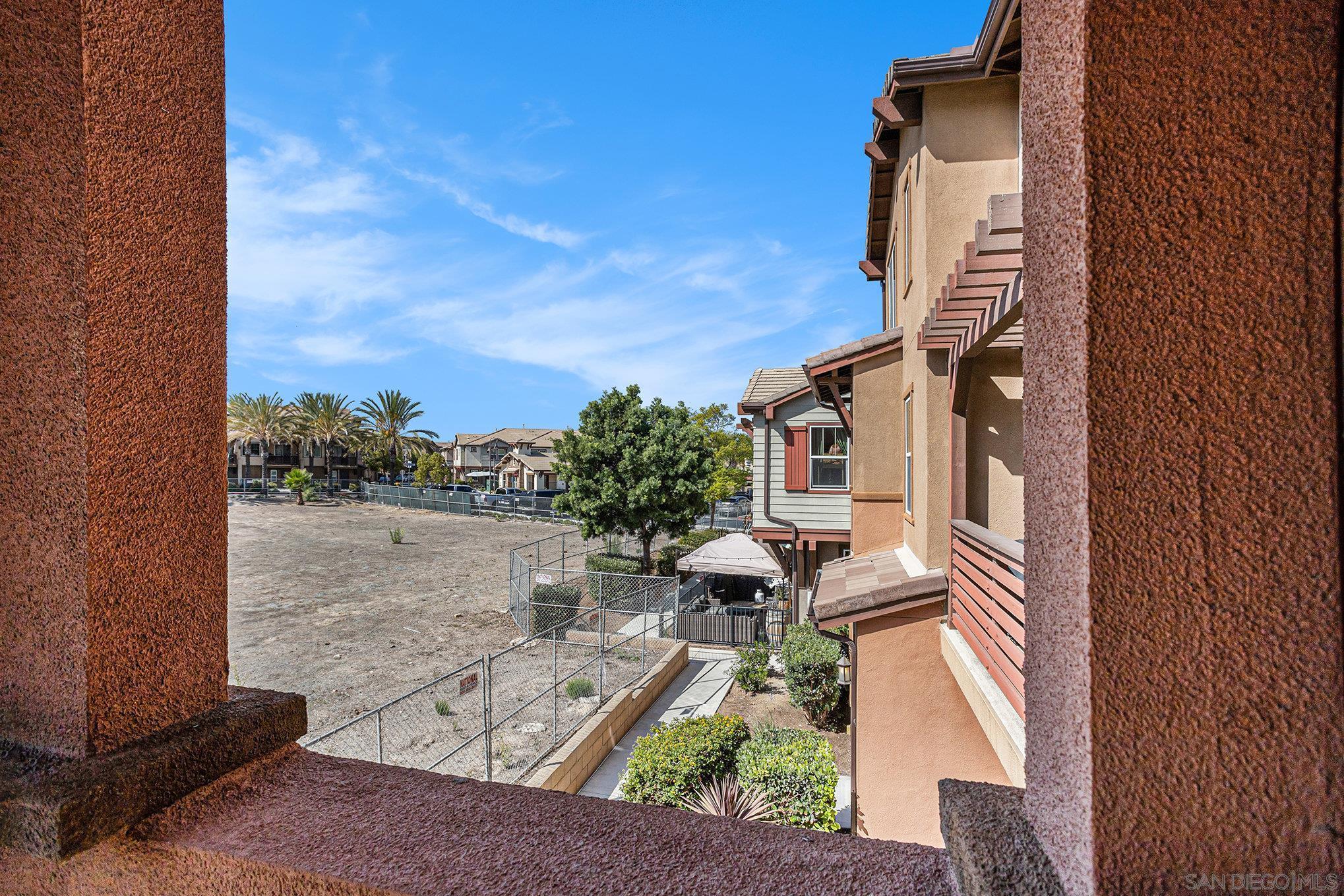Detail Gallery Image 51 of 60 For 2840  Athens Rd  10, Chula Vista,  CA 91915 - 4 Beds | 3/1 Baths