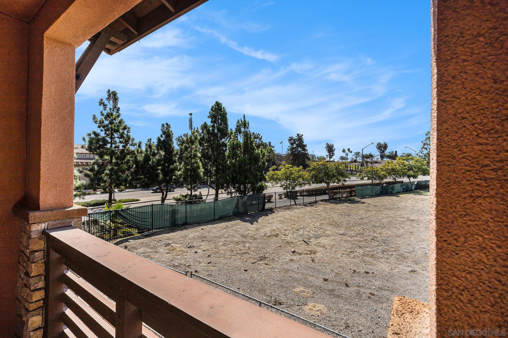 Detail Gallery Image 53 of 60 For 2840  Athens Rd  10, Chula Vista,  CA 91915 - 4 Beds | 3/1 Baths