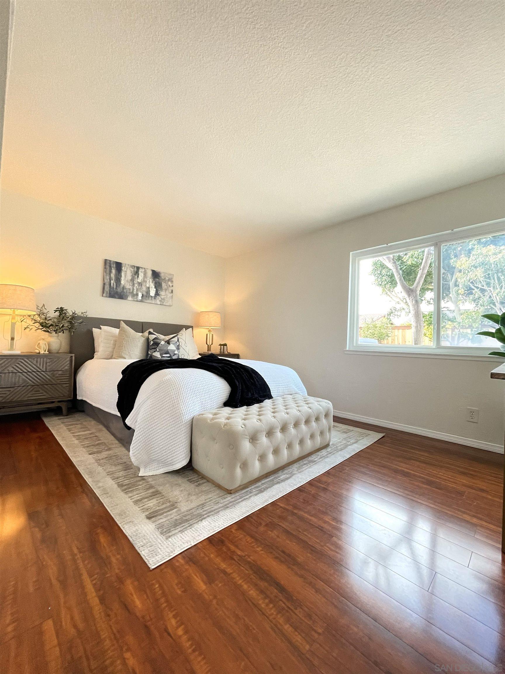 Detail Gallery Image 14 of 28 For 11278  Calle Jalapa, San Diego,  CA 92126 - 3 Beds | 2 Baths