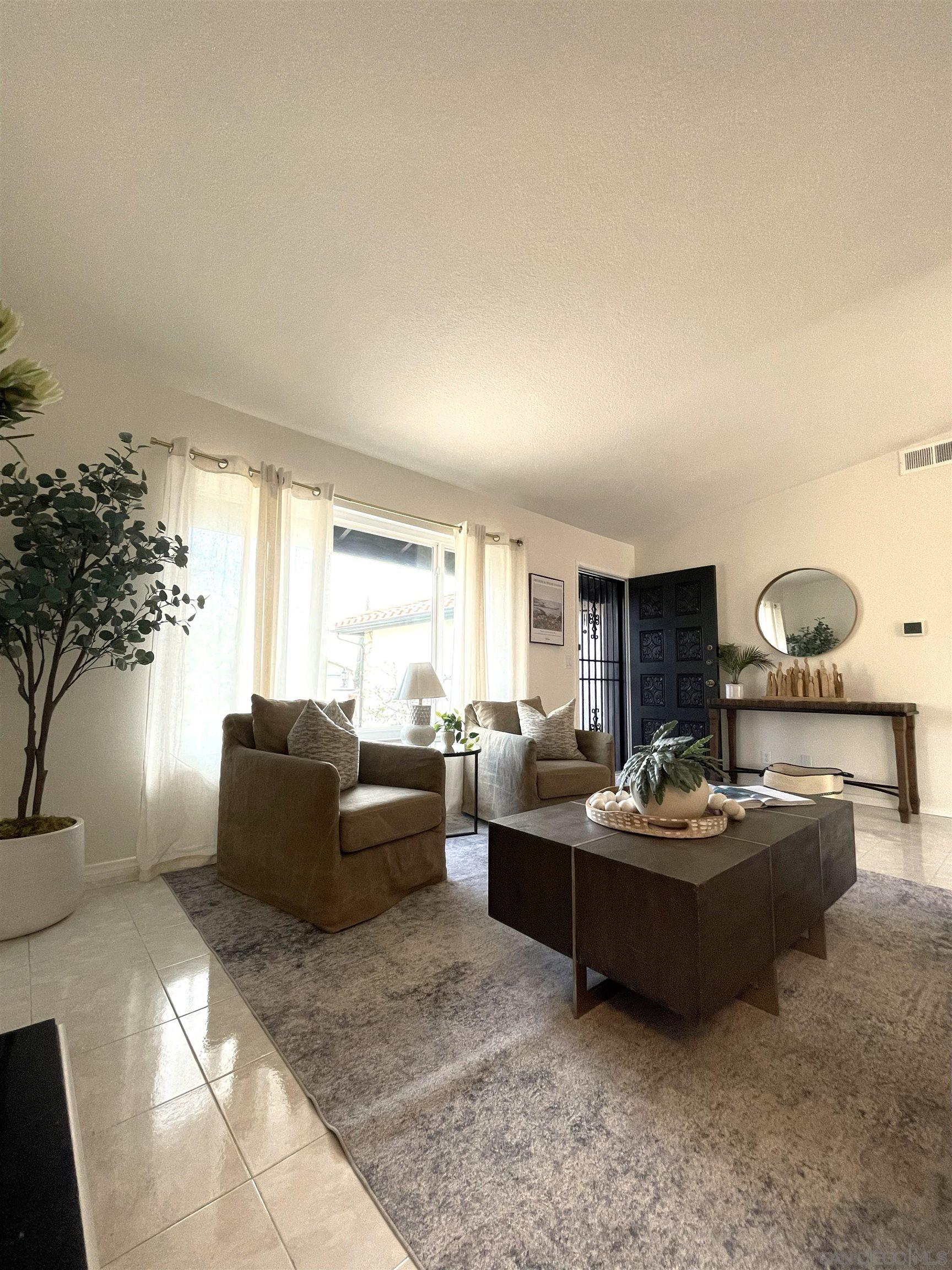 Detail Gallery Image 8 of 28 For 11278  Calle Jalapa, San Diego,  CA 92126 - 3 Beds | 2 Baths