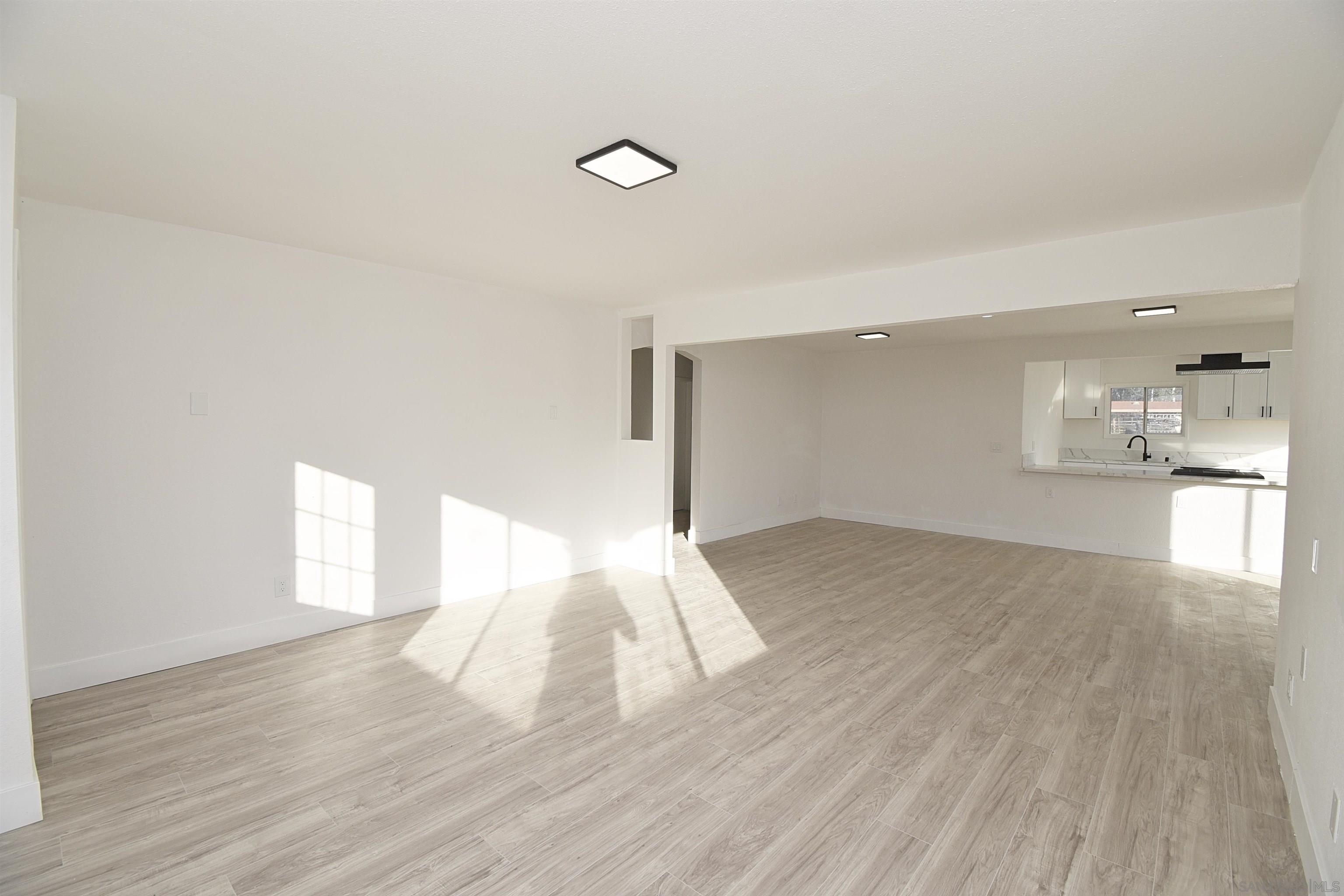 Detail Gallery Image 13 of 59 For 401  Washington Street, Ramona,  CA 92065 - 4 Beds | 1 Baths