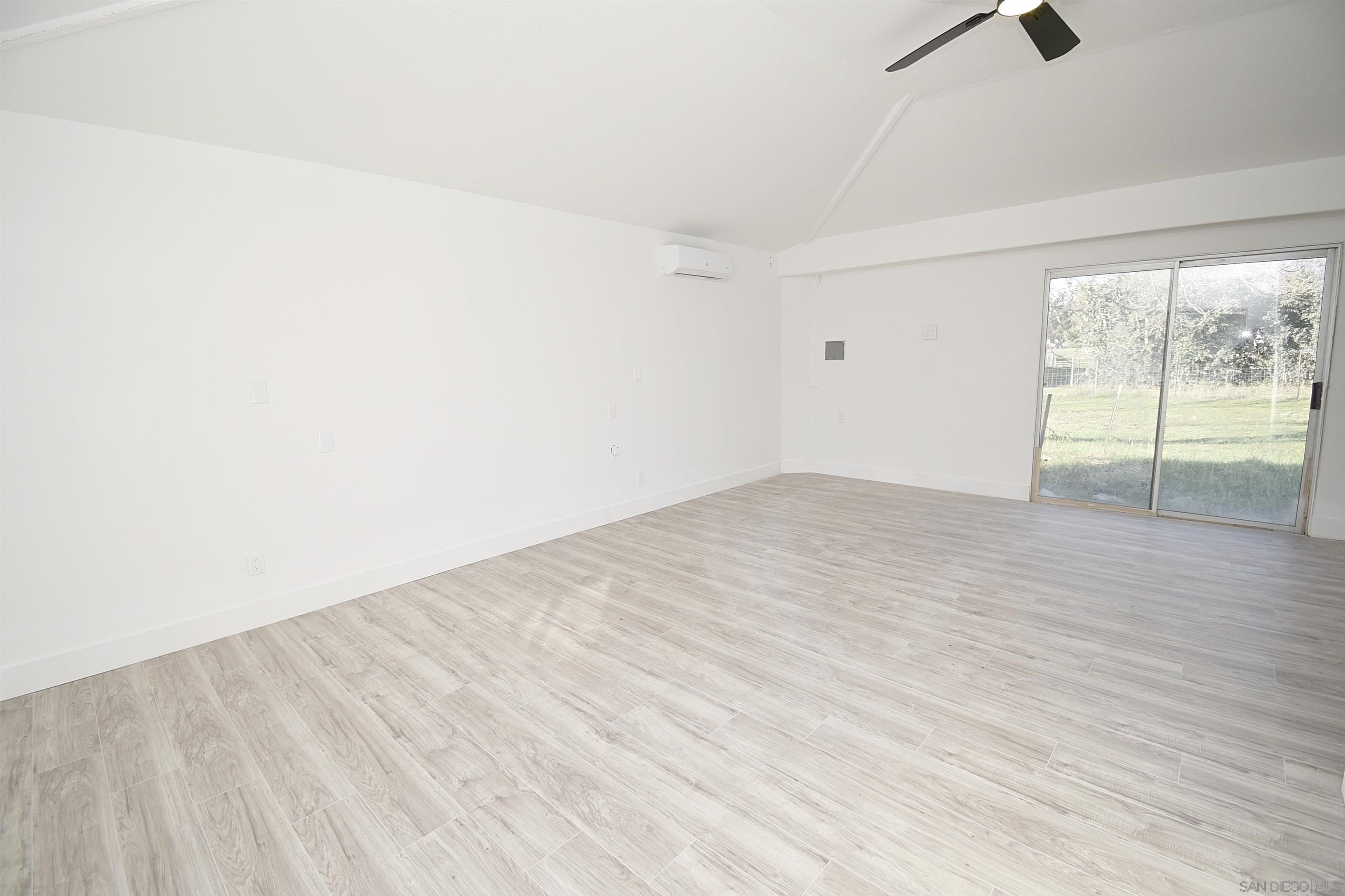 Detail Gallery Image 20 of 59 For 401  Washington Street, Ramona,  CA 92065 - 4 Beds | 1 Baths