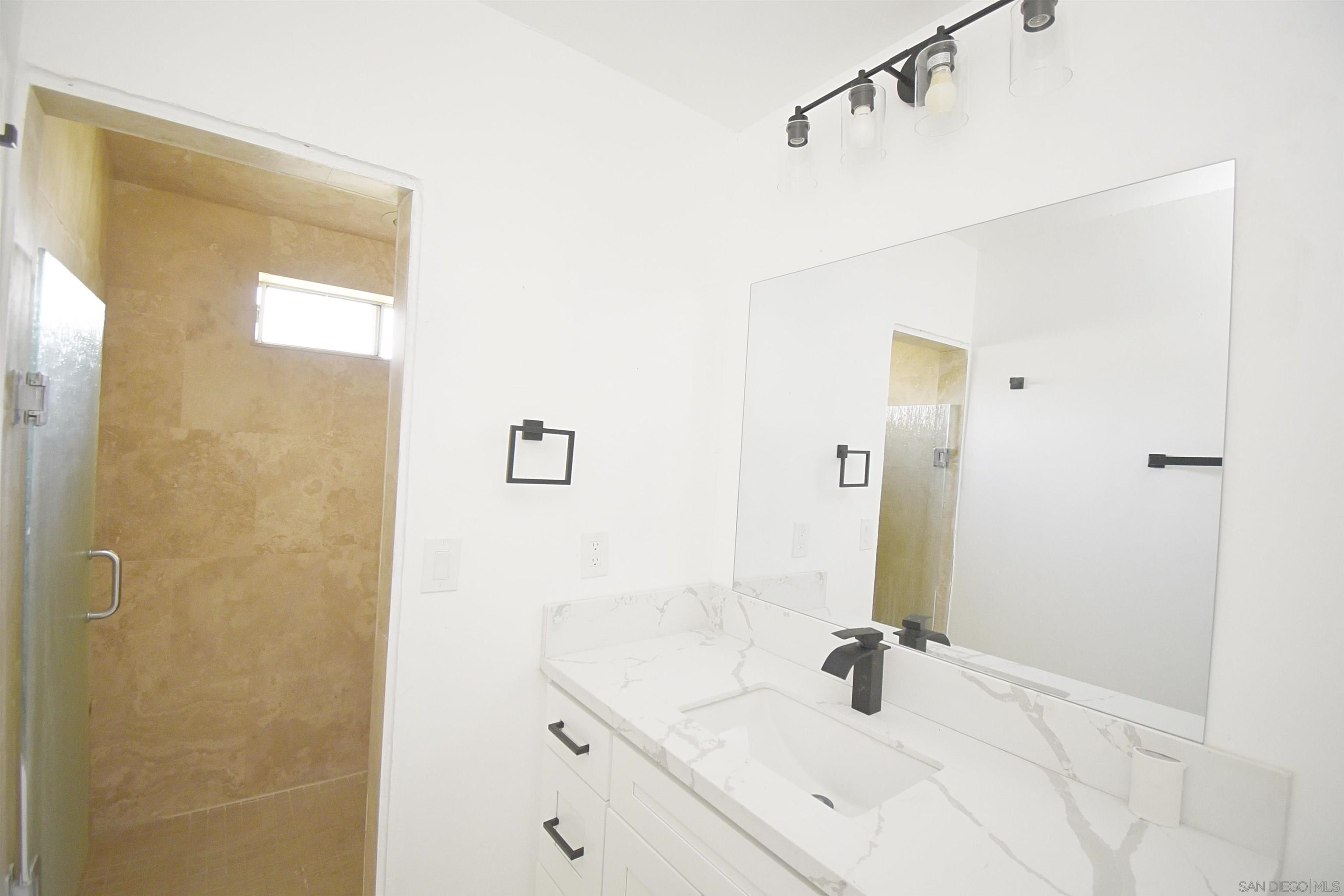 Detail Gallery Image 37 of 59 For 401  Washington Street, Ramona,  CA 92065 - 4 Beds | 1 Baths