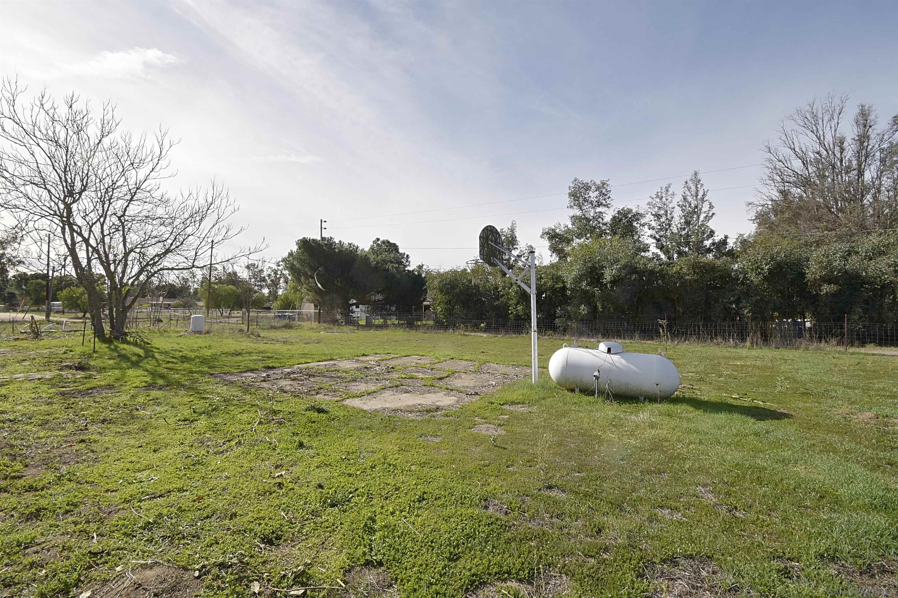 Detail Gallery Image 58 of 59 For 401  Washington Street, Ramona,  CA 92065 - 4 Beds | 1 Baths