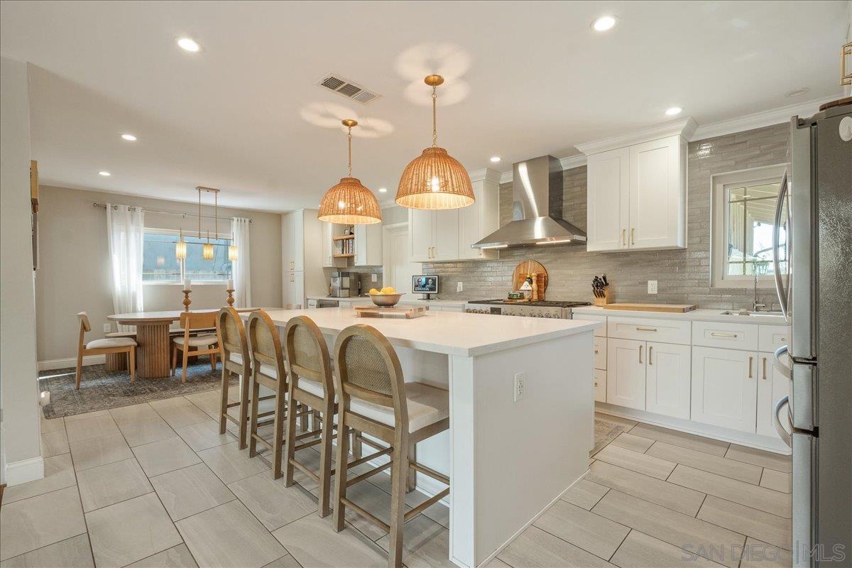 Detail Gallery Image 11 of 38 For 5924  Lancaster, San Diego,  CA 92120 - 3 Beds | 2 Baths