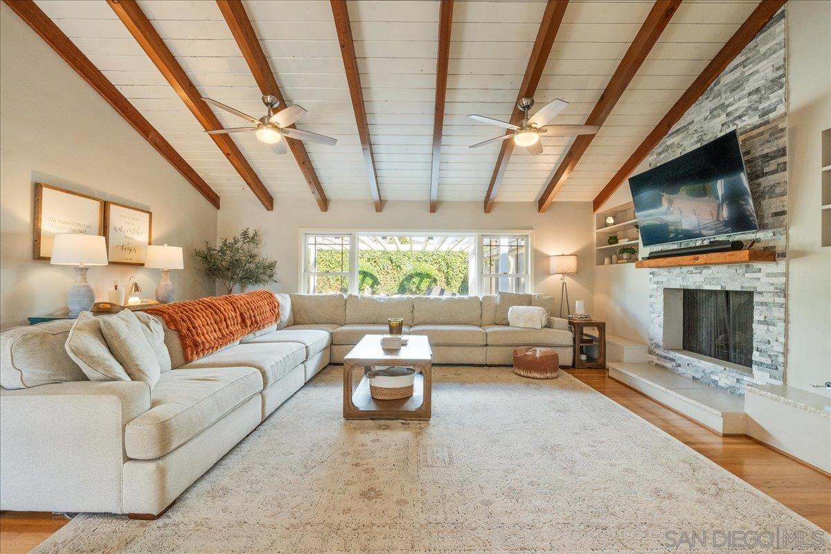 Detail Gallery Image 4 of 38 For 5924  Lancaster, San Diego,  CA 92120 - 3 Beds | 2 Baths