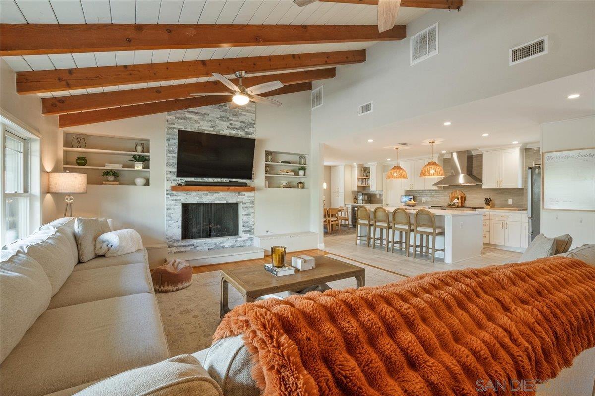 Detail Gallery Image 5 of 38 For 5924  Lancaster, San Diego,  CA 92120 - 3 Beds | 2 Baths